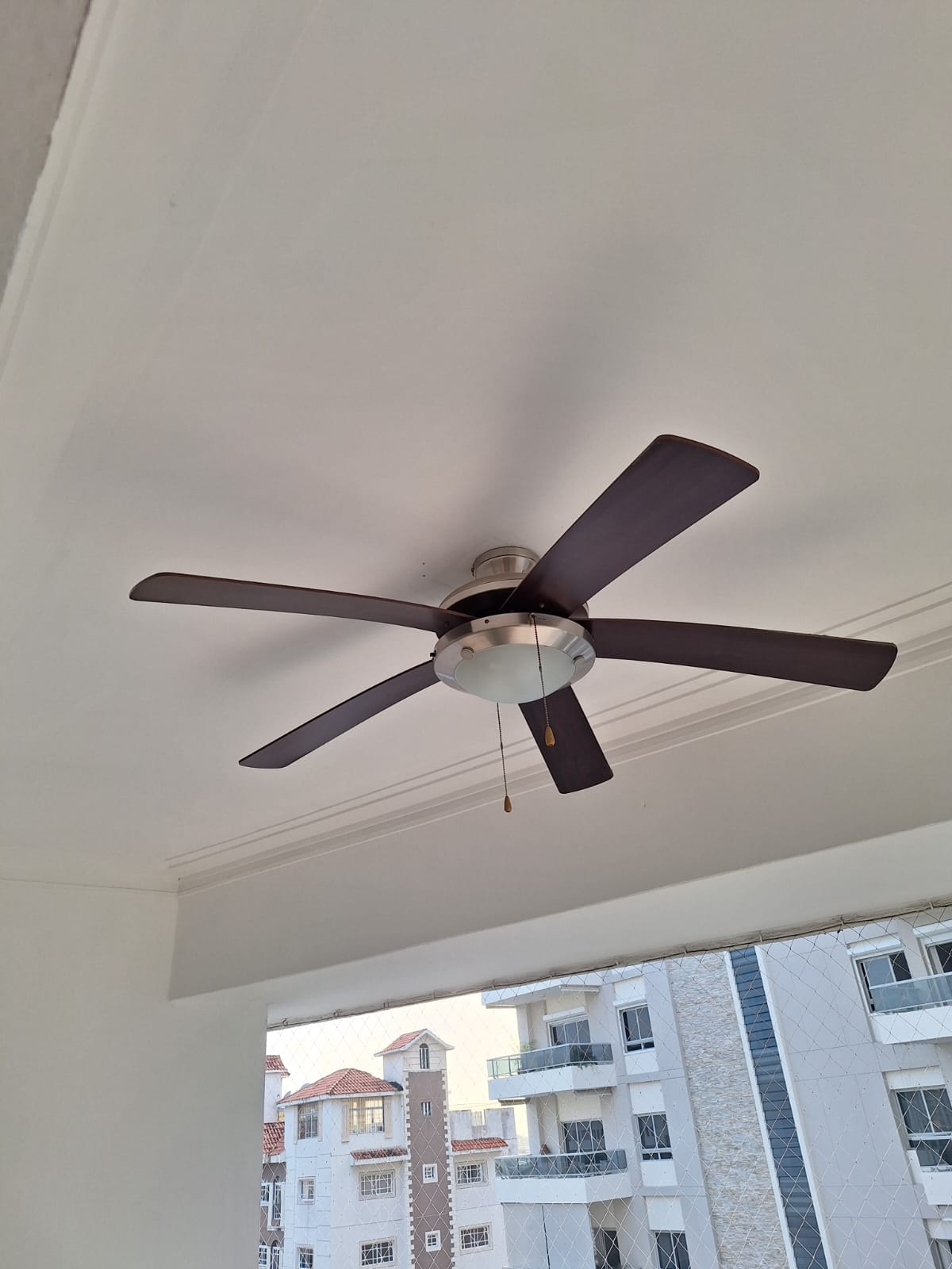 aires acondicionados y abanicos - Espectaular abanico de techo elegante con luz
