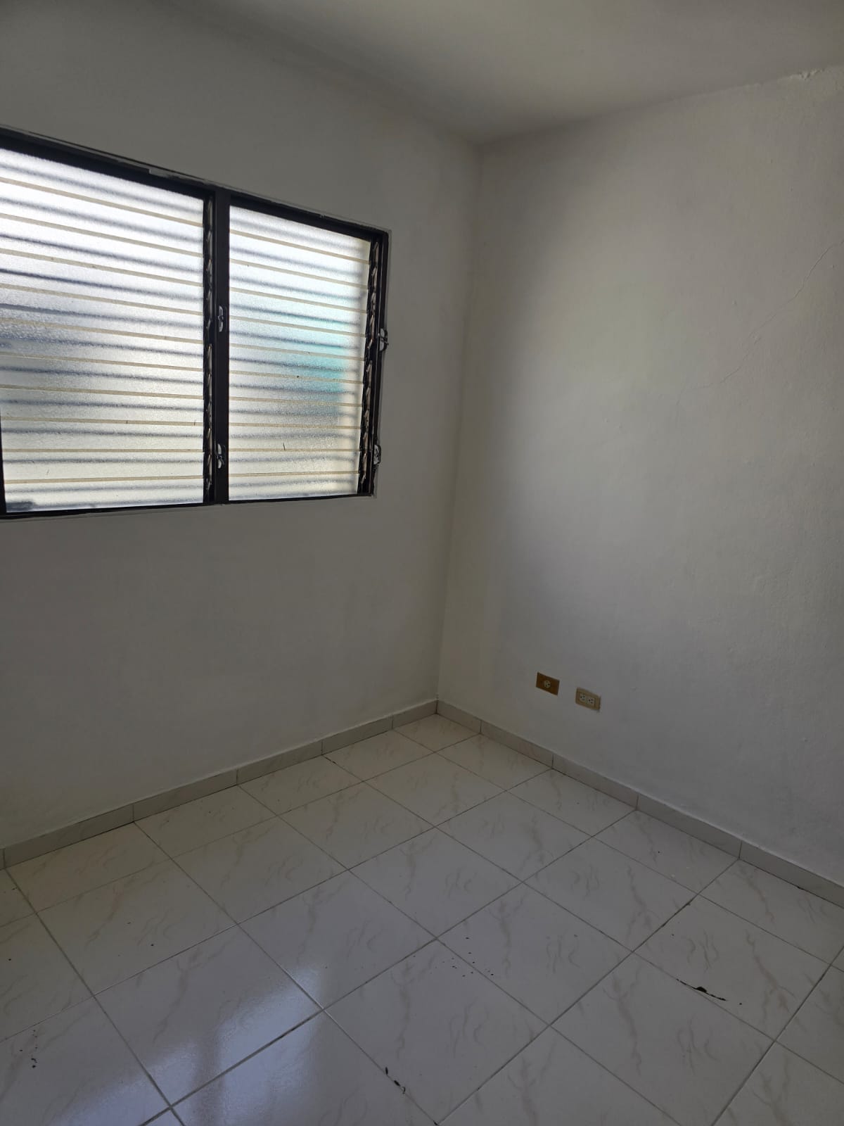 apartamentos - Alquiler Apartamento Una Habitación Arroyo Hondo Viejo 3