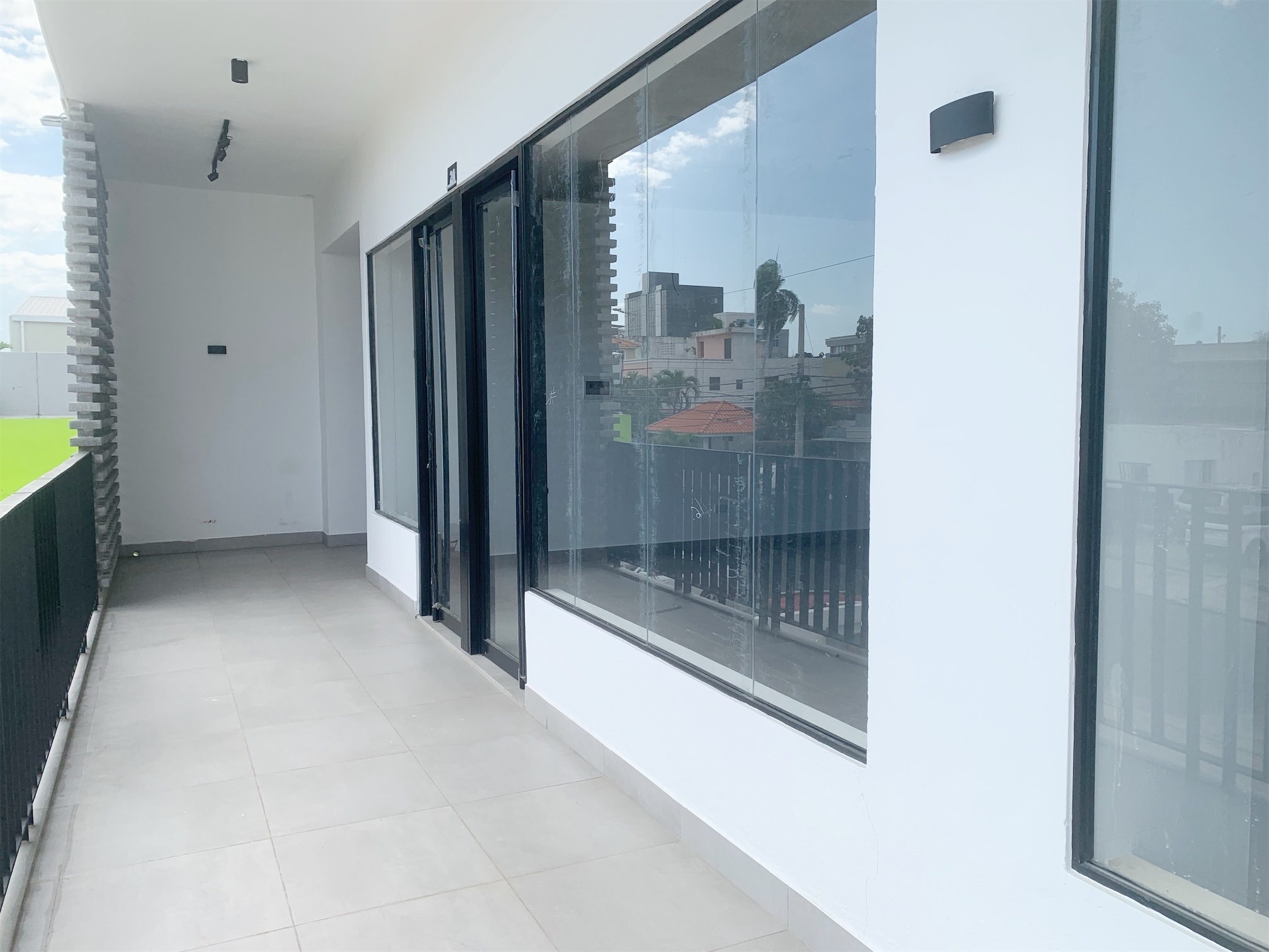 oficinas y locales comerciales - Local espacio abierto Prados 6