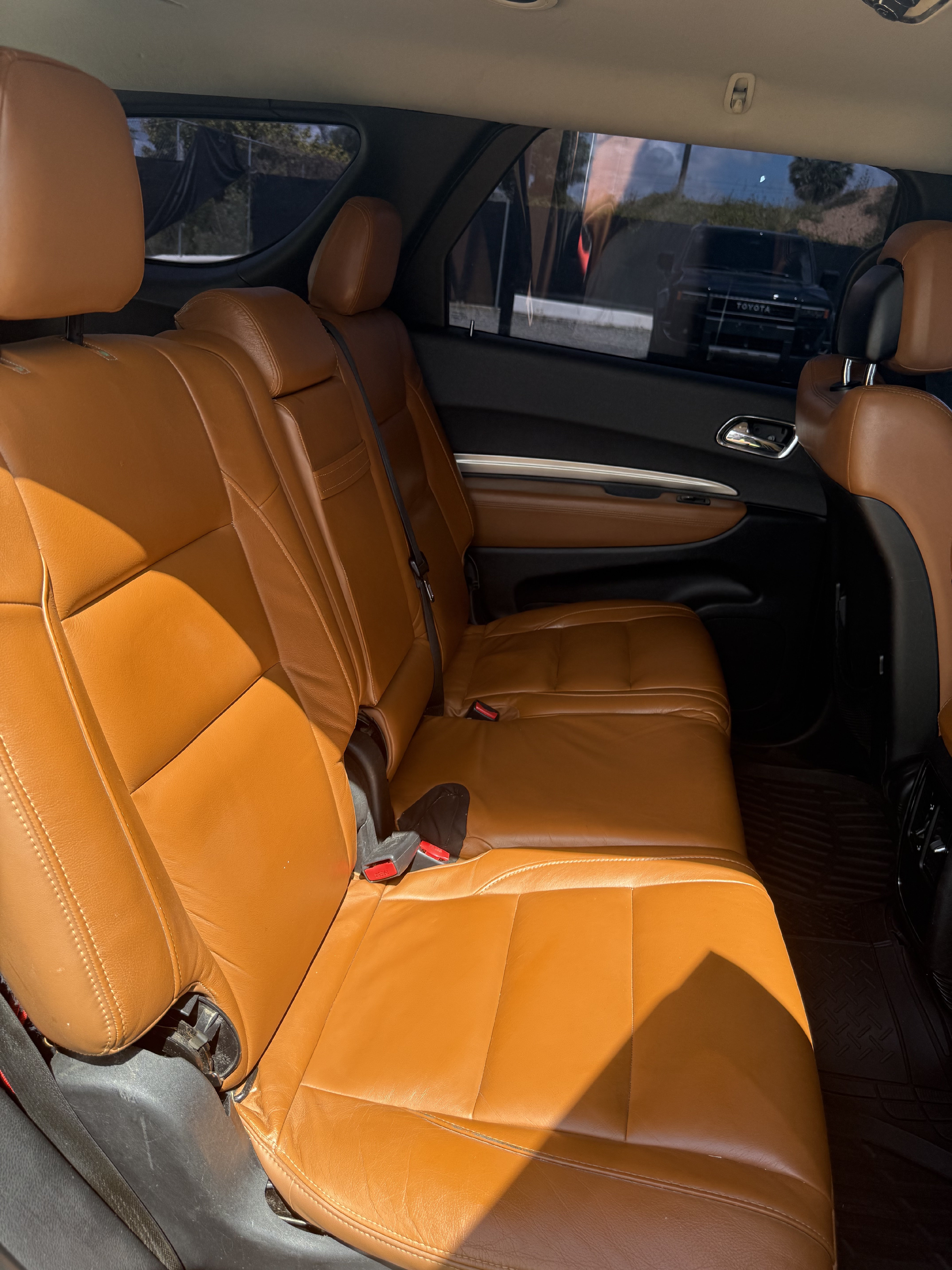 jeepetas y camionetas - Dodge Durango 2015 en buenas consiciones 4