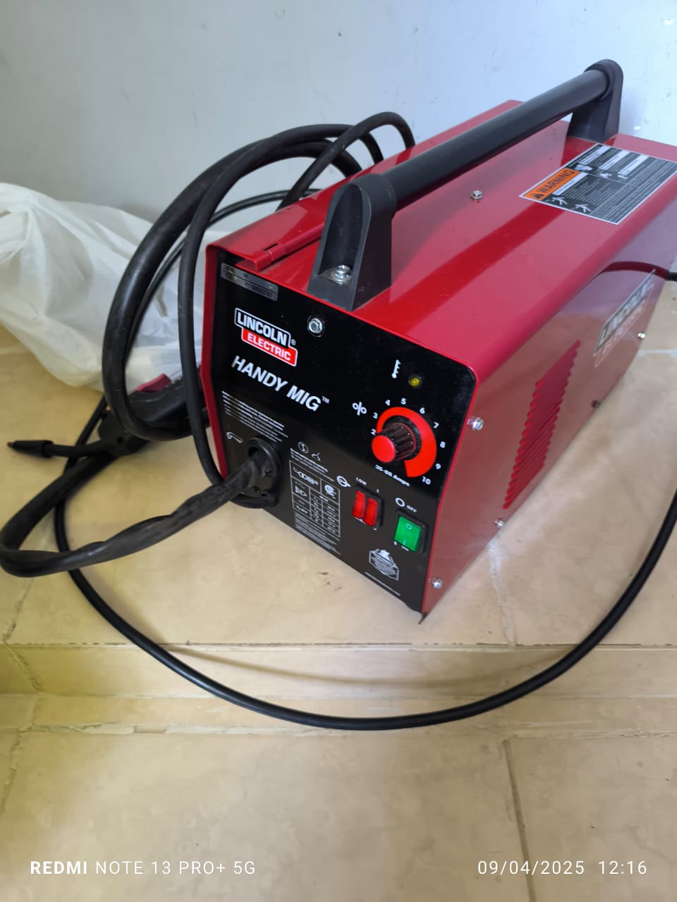 equipos profesionales - Maquina de soldar hilos nueva 