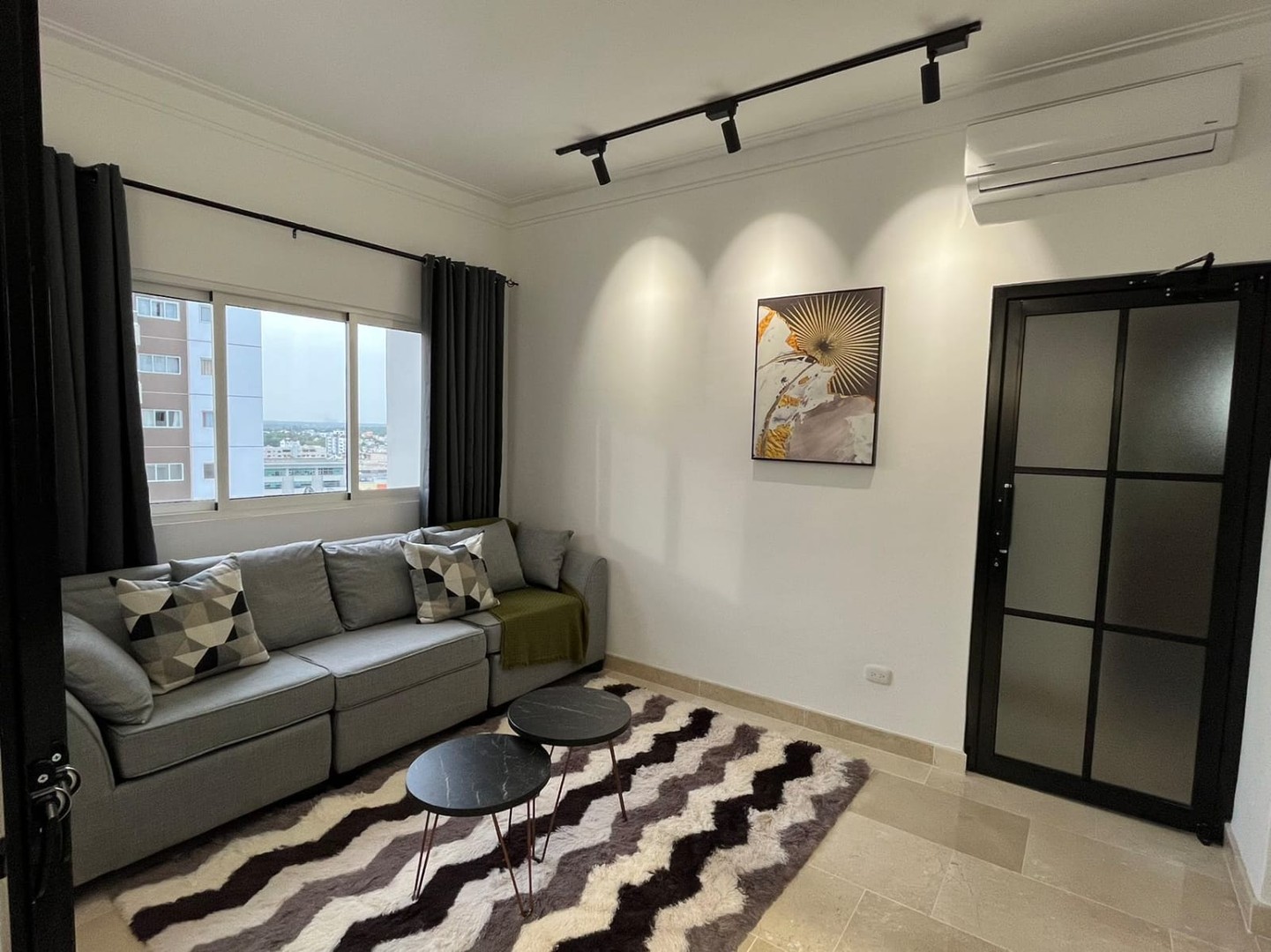 apartamentos - Apartamento Amueblado Totalmente Nuevo, con Excelente Ubicación  de Ágora Mall 9