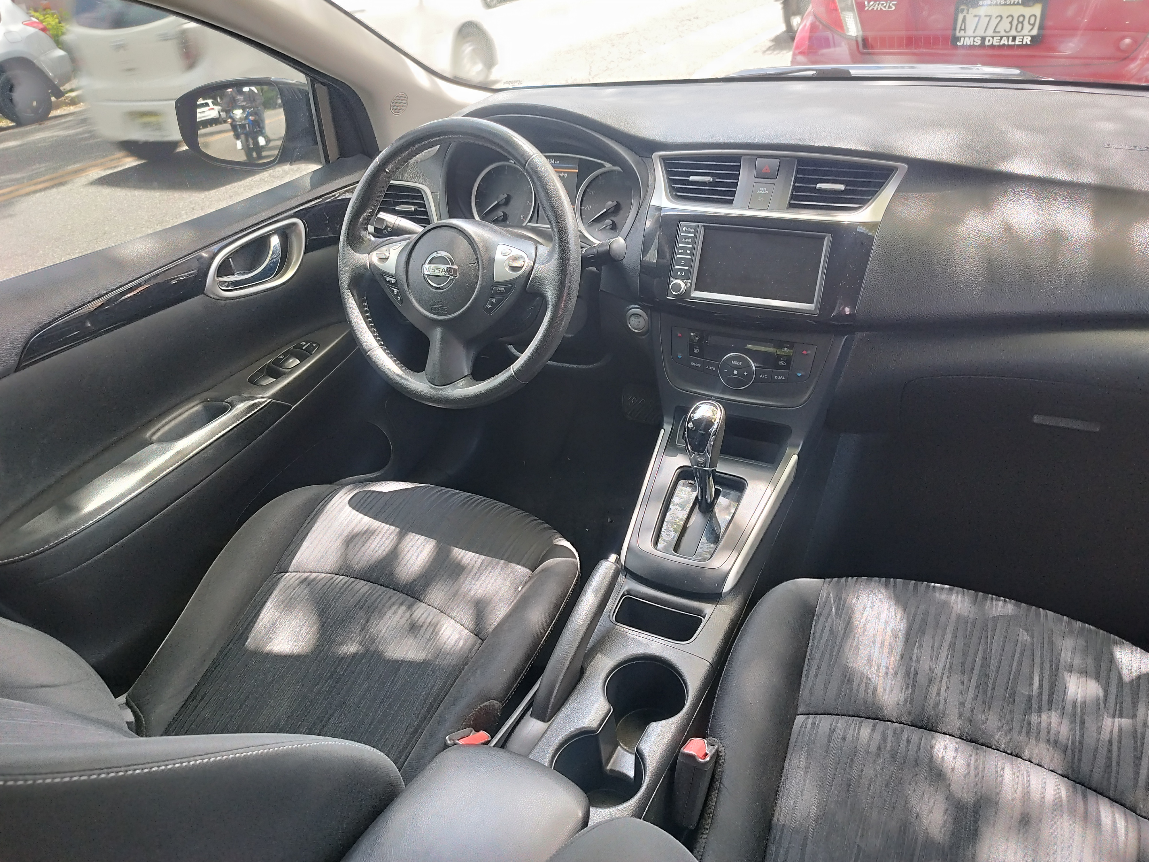 carros - 2019 Nissan Sentra SV  6