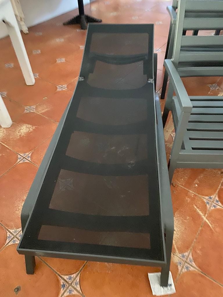 muebles y colchones - Sillas - Mesas -Sillas de playa  3