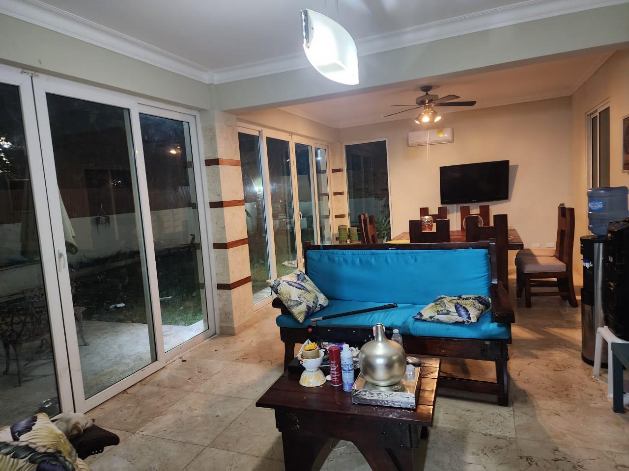 casas - CASA EN VENTA EN LAS CARMELITAS, SANTIAGO. 0