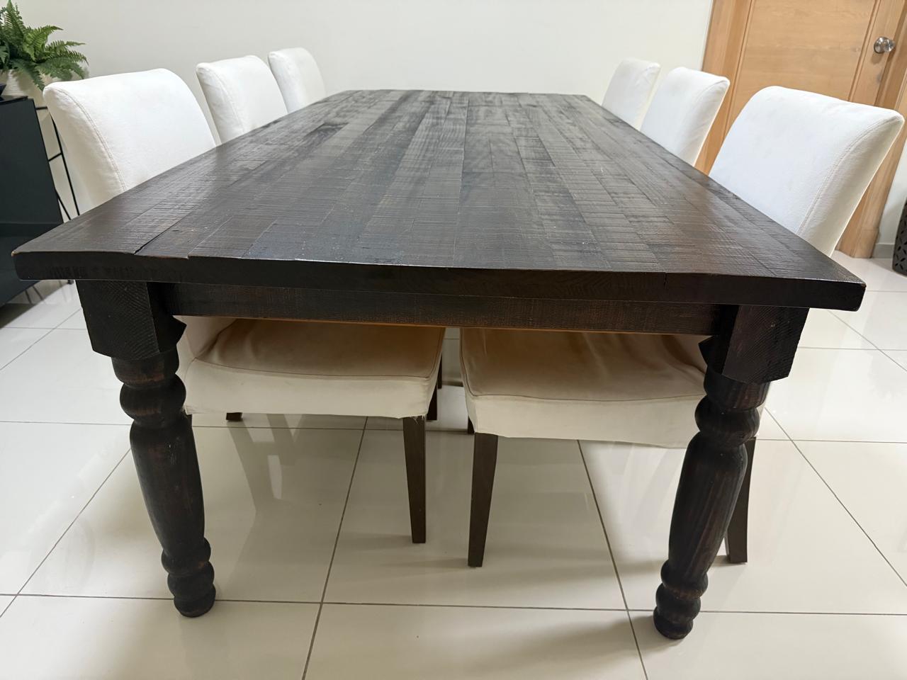 muebles y colchones - Comedor De 8 Sillas, Madera Resistente. (Usado) 0