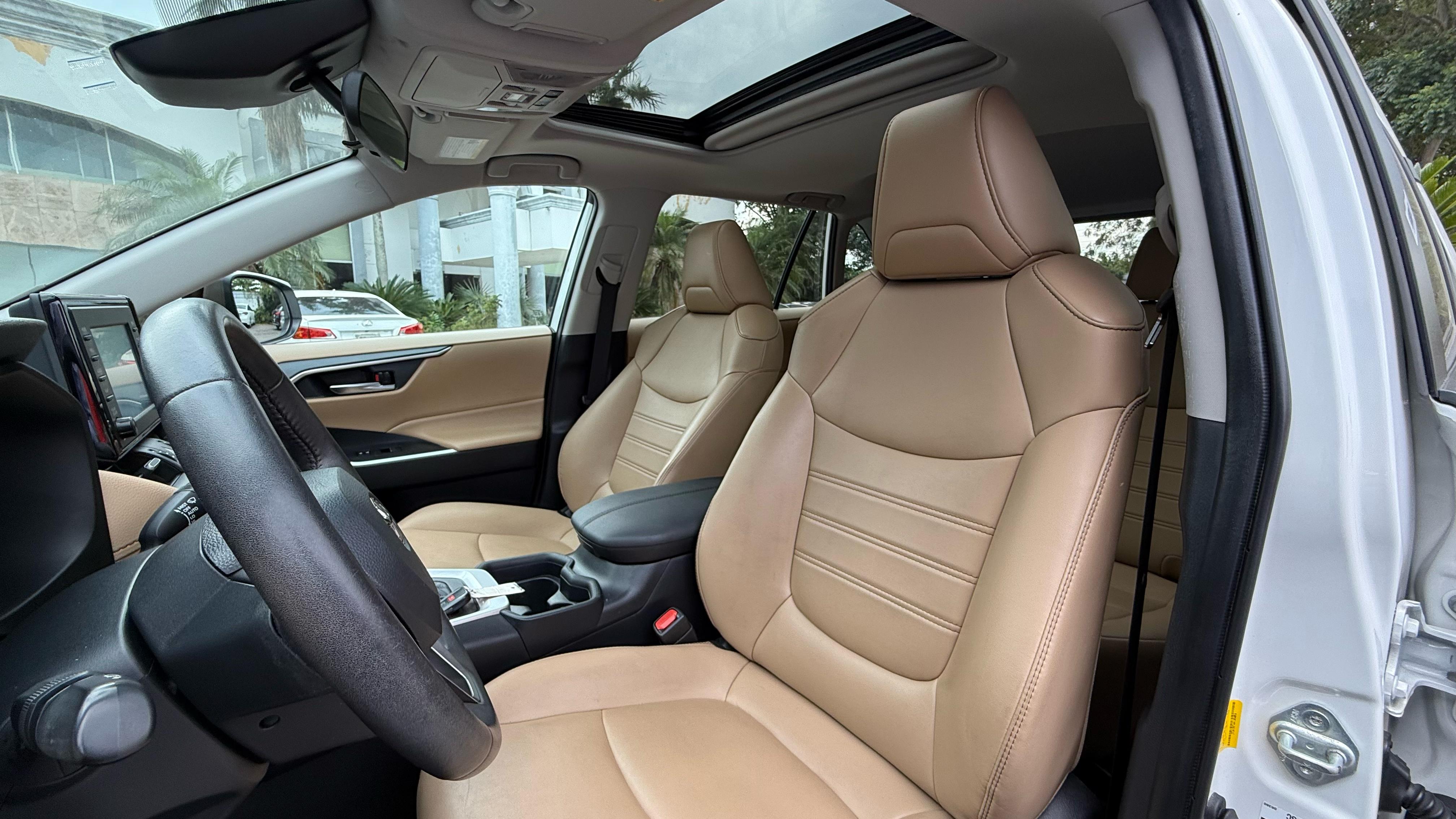 jeepetas y camionetas - Toyota rav4 2019 xle premium  6