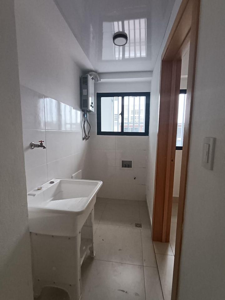 apartamentos - A estrenar apartamento con balcón en los prados  5