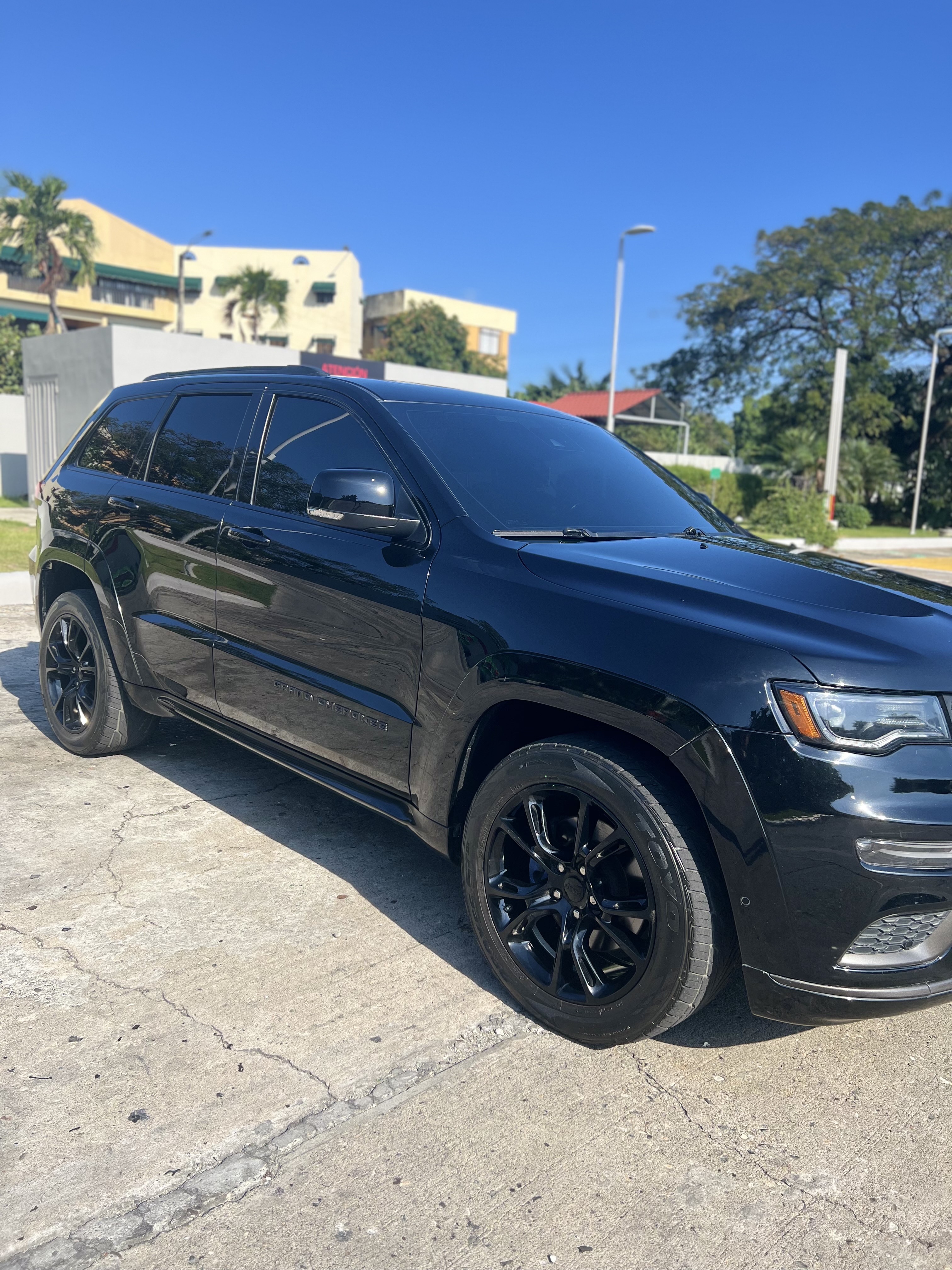 jeepetas y camionetas - Vendo de oportunidad Jeep Cherokee Limited 2020 5