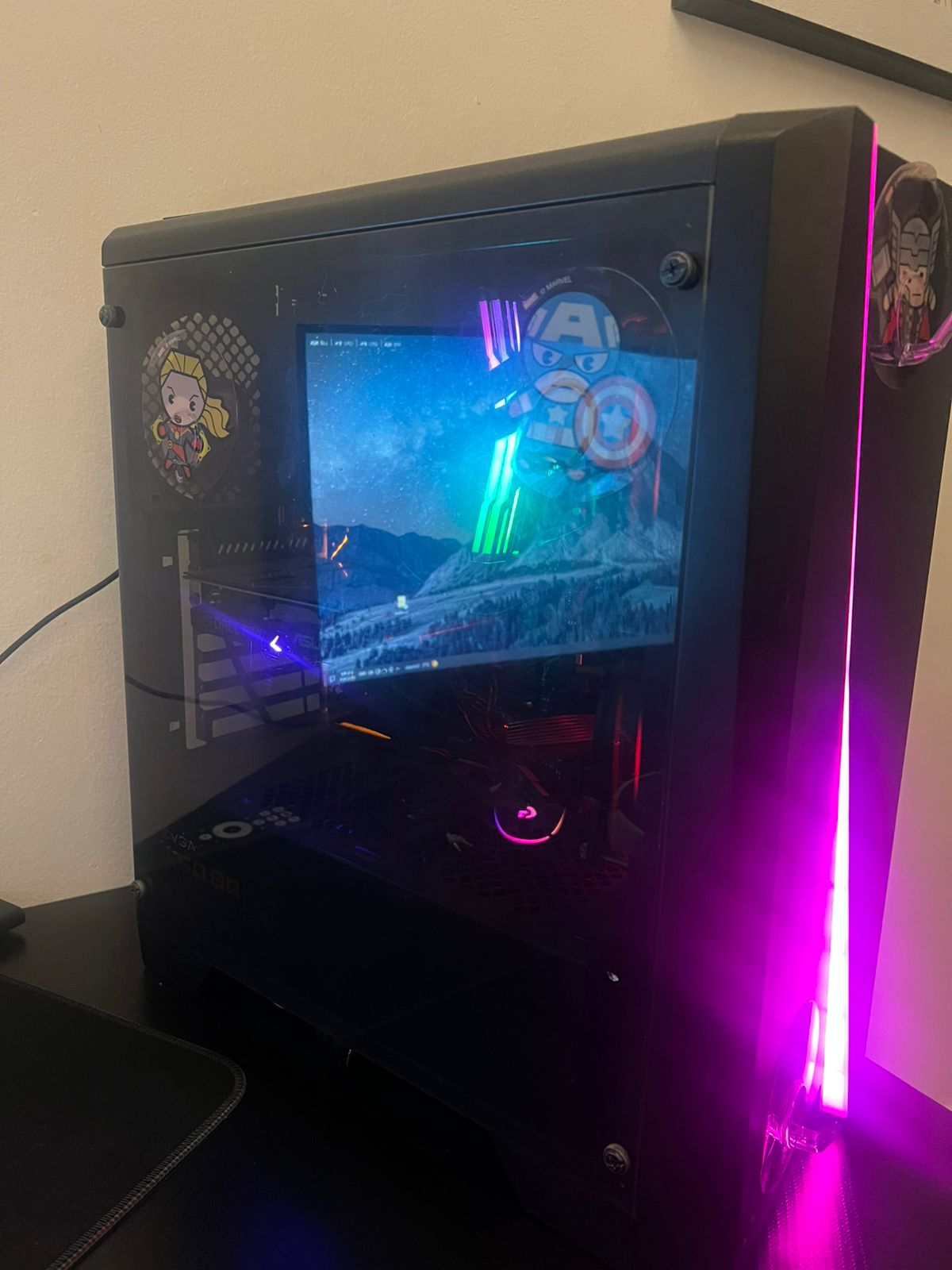computadoras y laptops - Pc Gamer, monitor, teclado mecánico y mouse 1