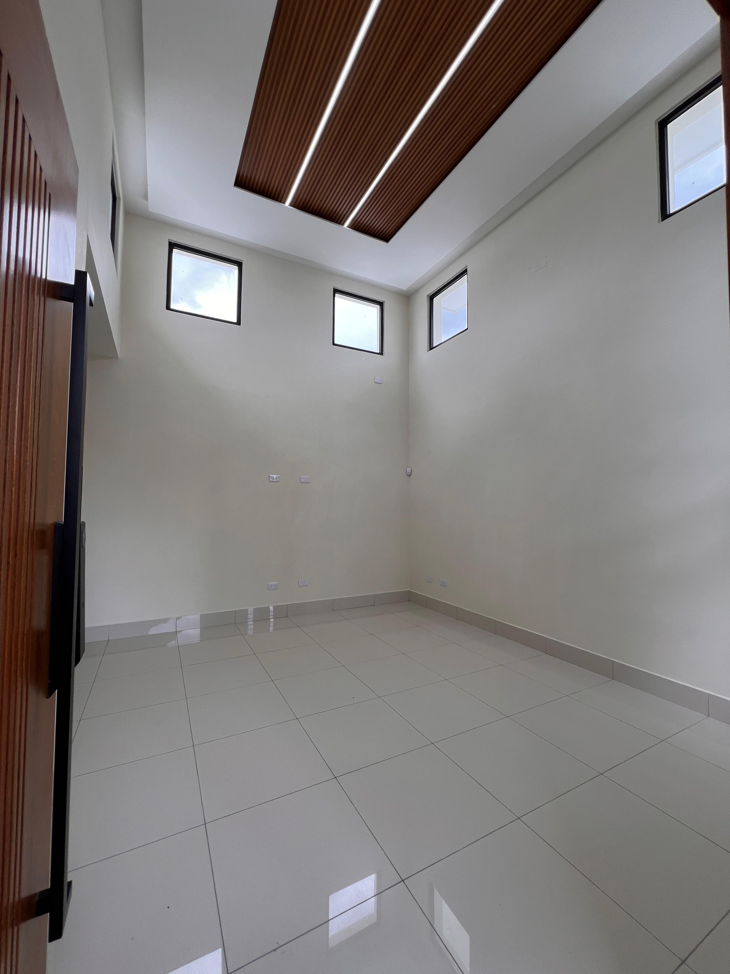 casas - CASA EN VENTA EN PADRE LAS CASAS, SANTIAGO. 3