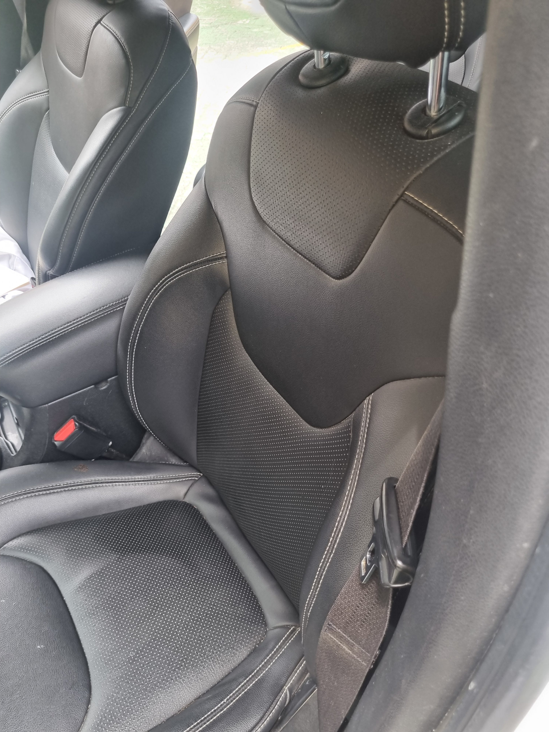jeepetas y camionetas - Vendo RD$ 695.000 2