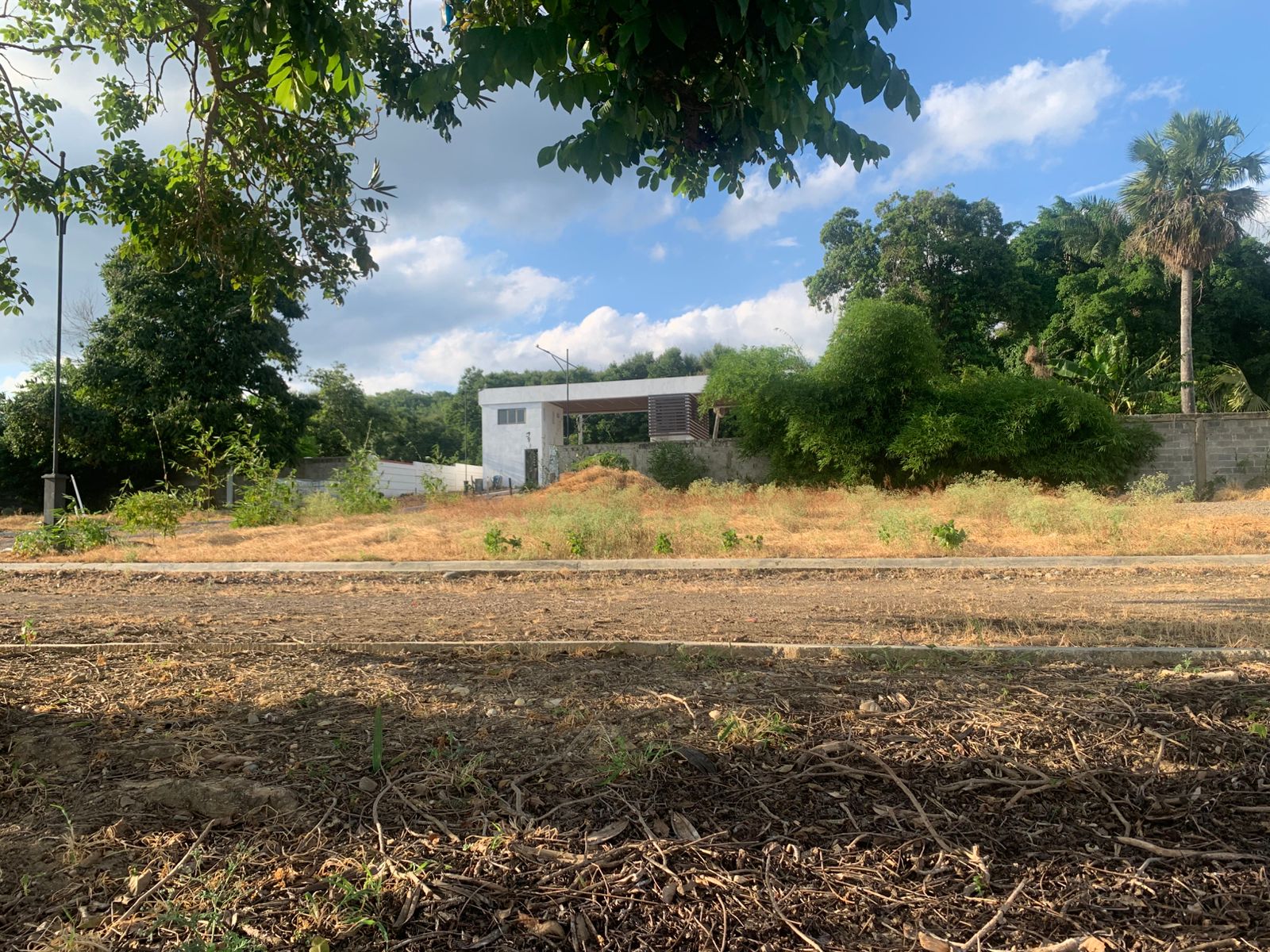 solares y terrenos - Solar En Proyecto Cerrado Próximo a Camp David  6