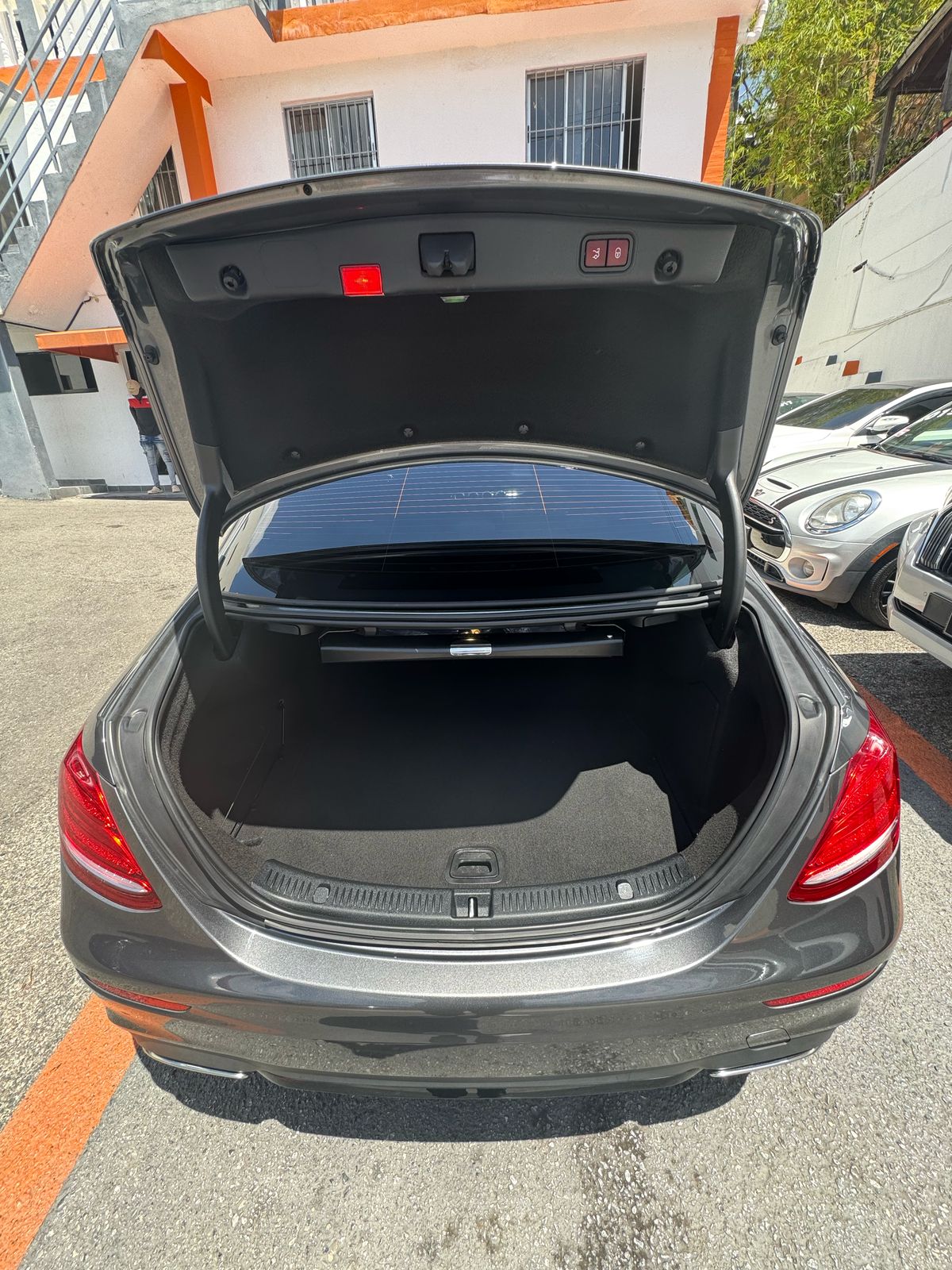 carros - Mercedes Benz E300 7
