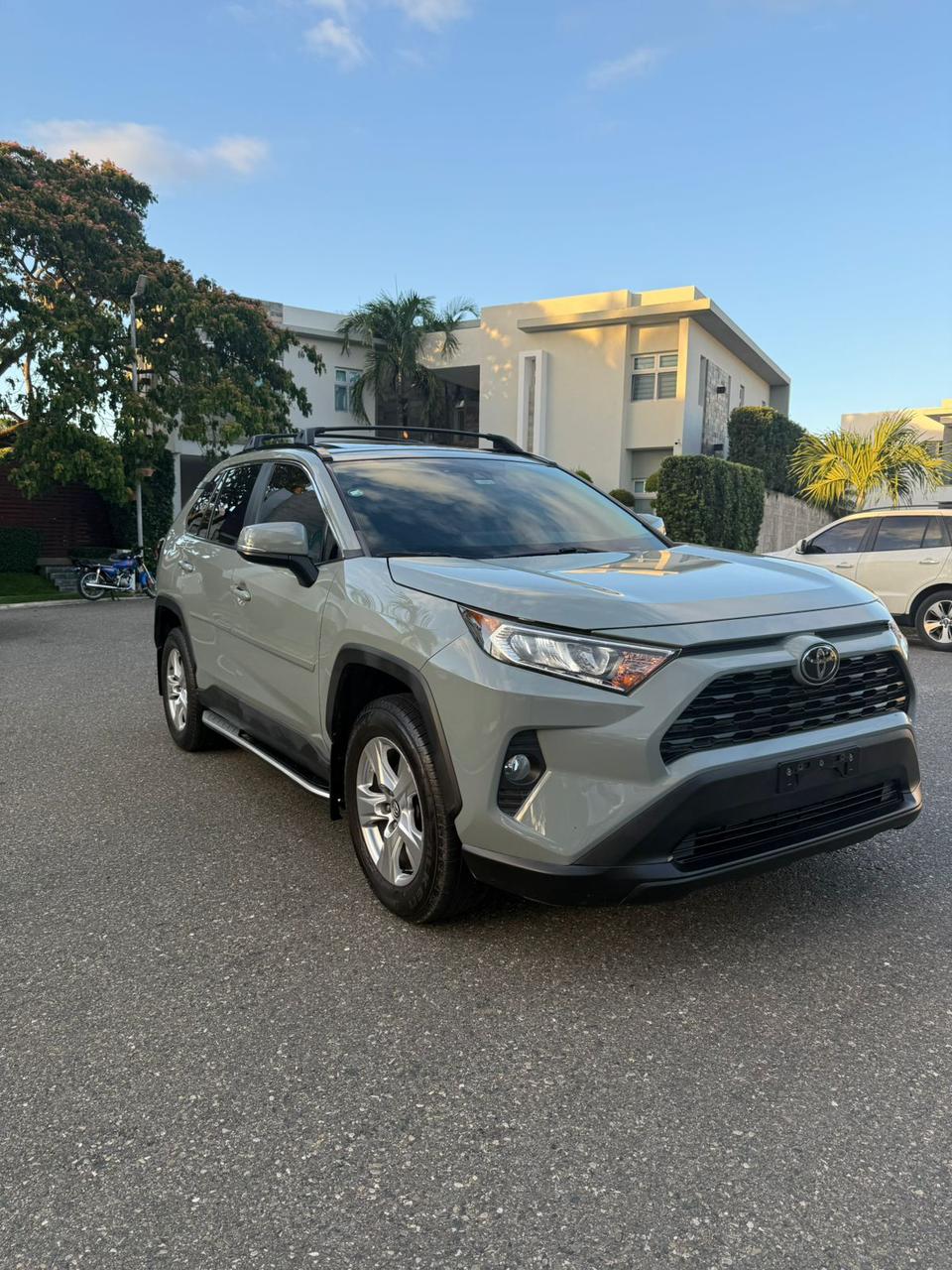 jeepetas y camionetas - Toyota rav4 2020 exl 4