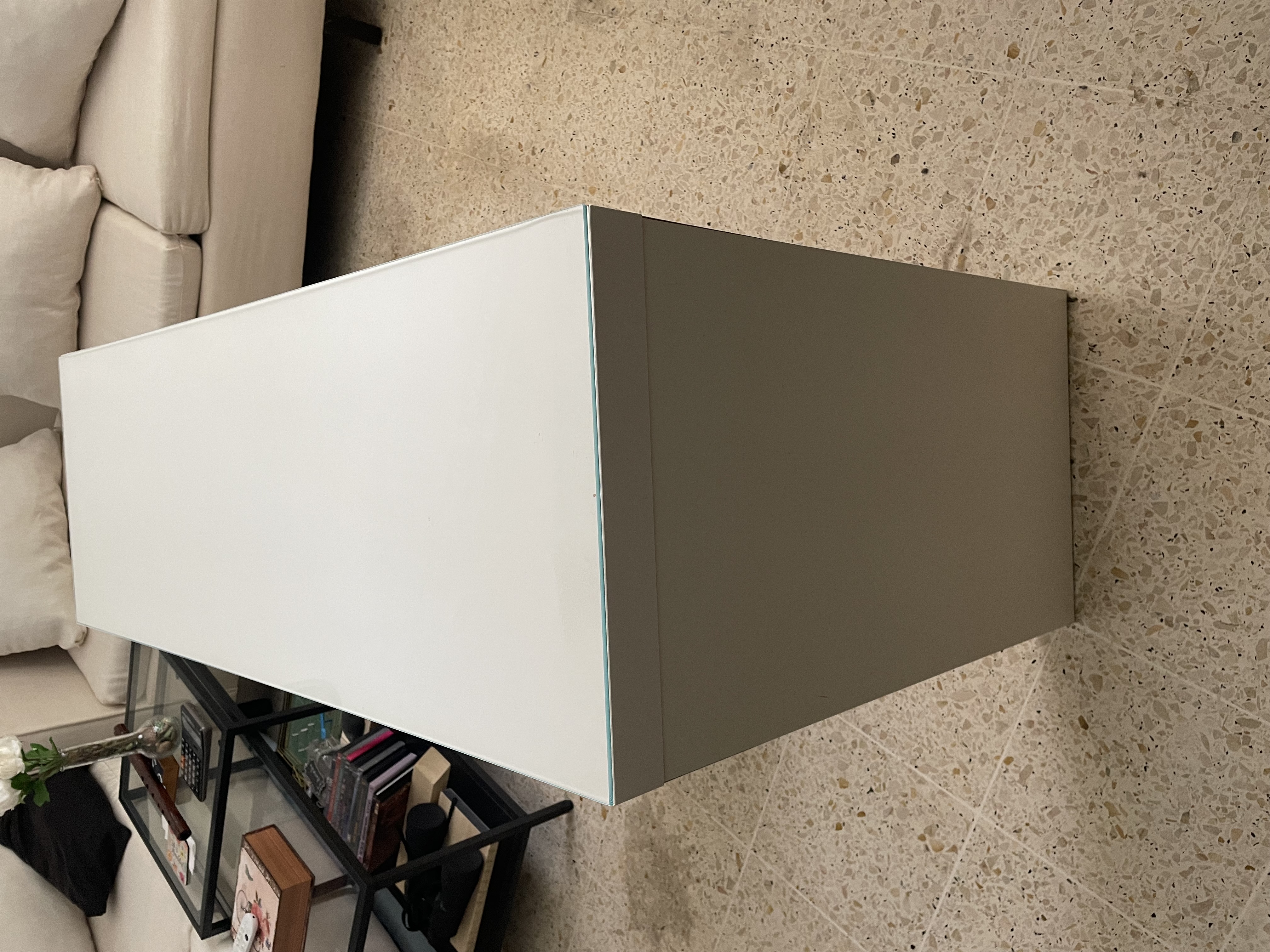 muebles y colchones - Mueble para tocador o escritorio  4