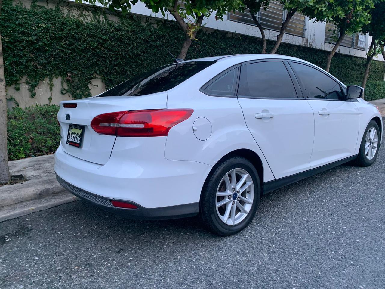 carros - Ford Focus SE 2017  2