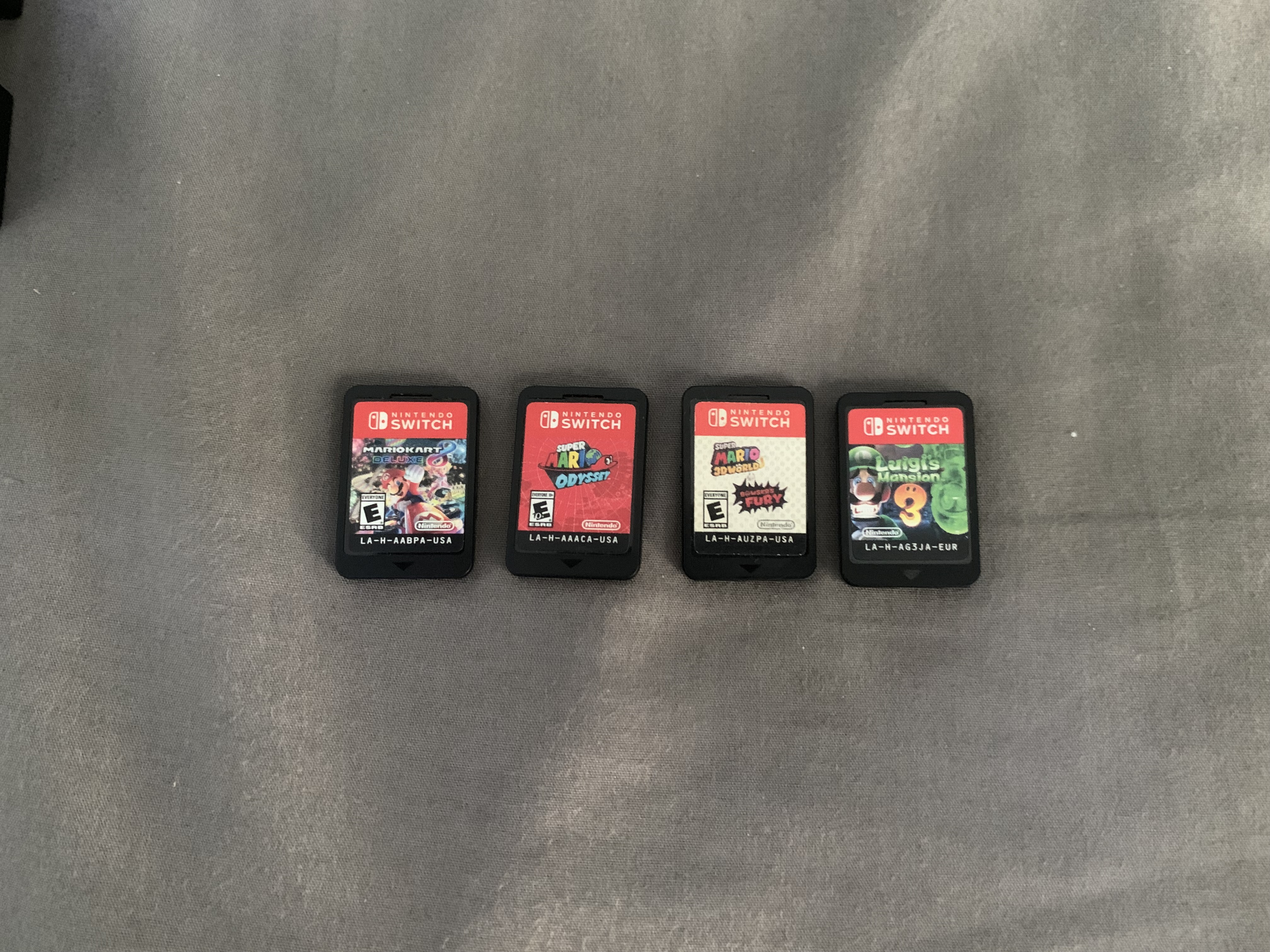 consolas y videojuegos - Switch V2 + Juegos físicos – Excelente estado 2