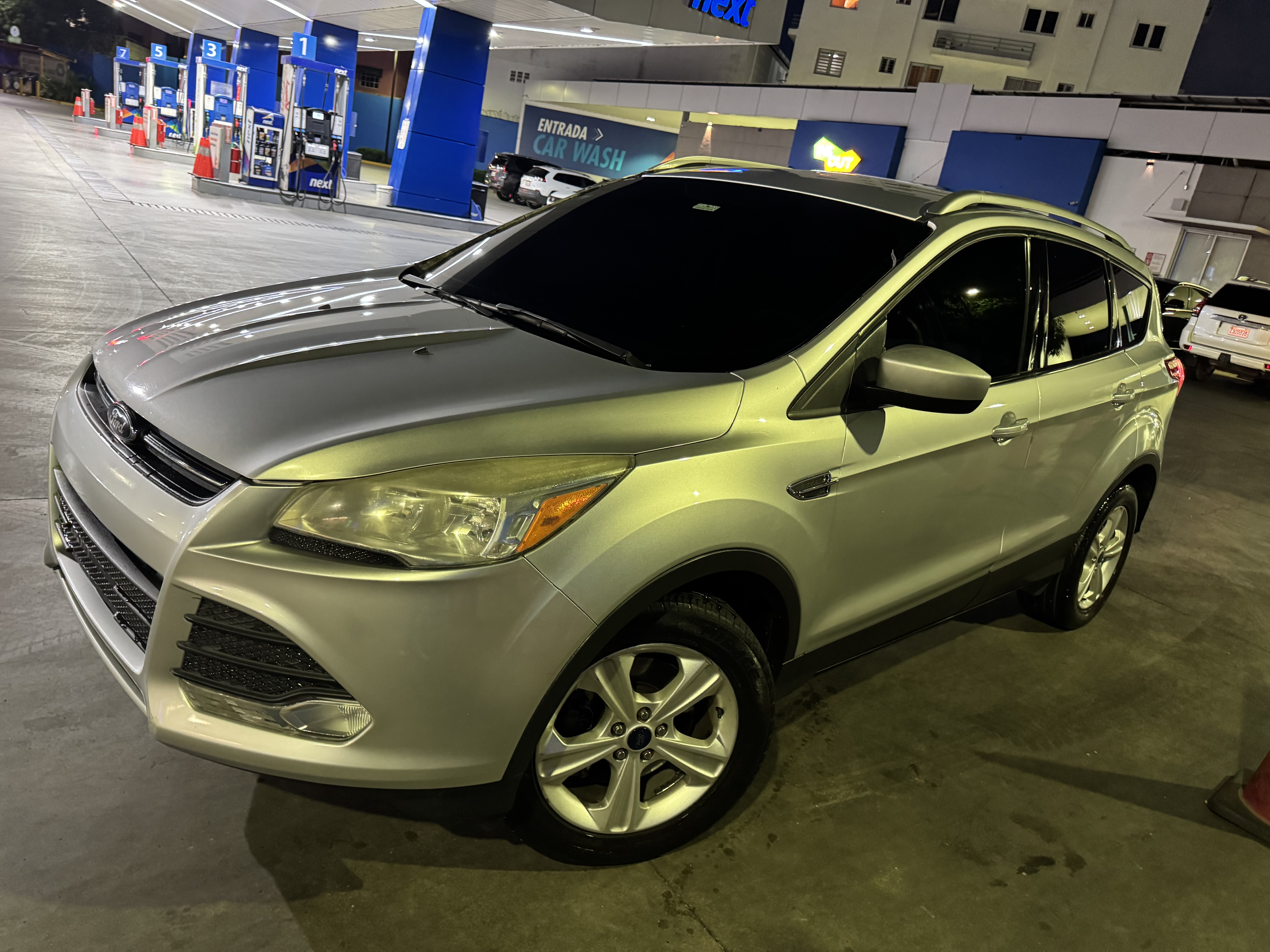 jeepetas y camionetas - Ford Escape 2016 Negociable