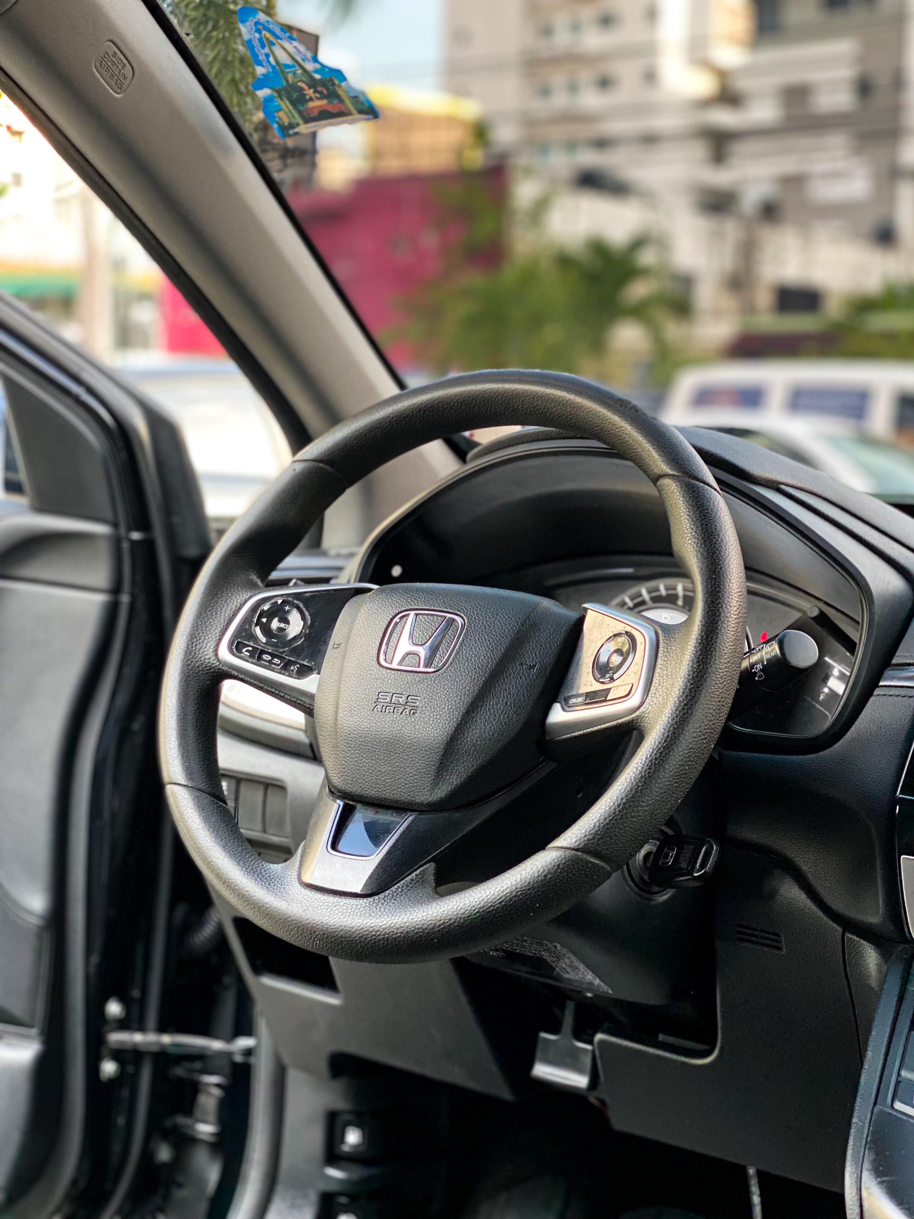 jeepetas y camionetas - Honda CR-V LX 2019 FINANCIAMIENTO DISPONIBLE  4