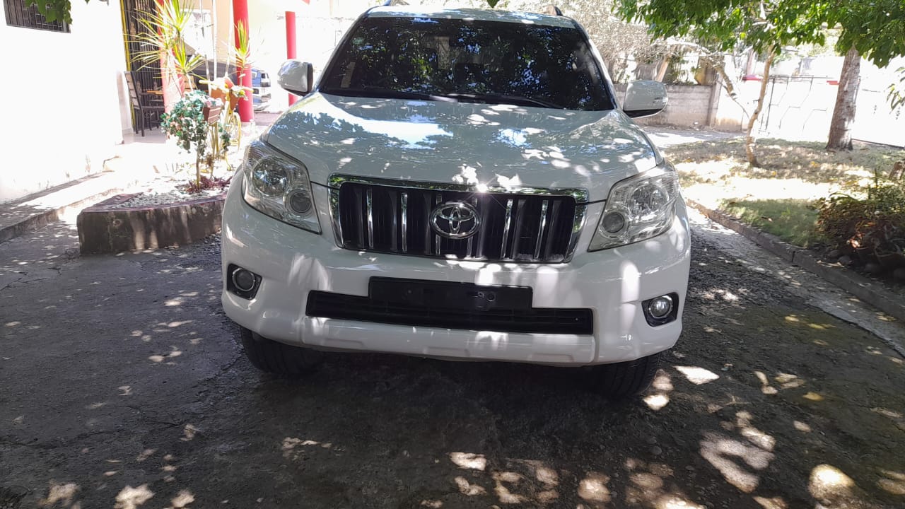 jeepetas y camionetas - Toyota land cruicer prado txl 2011 6