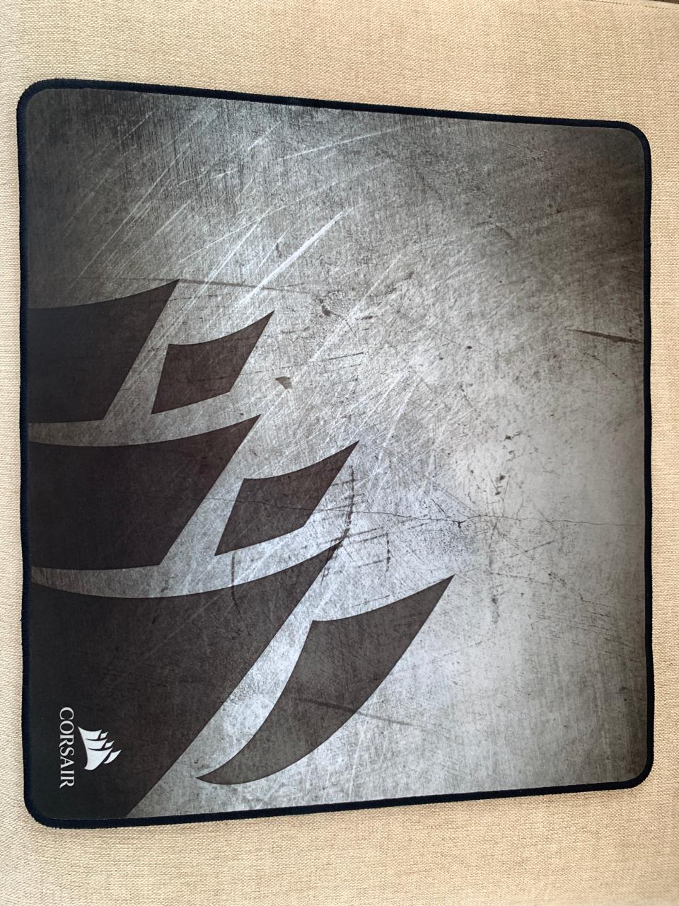 accesorios para electronica - Mousepad Corsair MM350 Excelente Condición 0