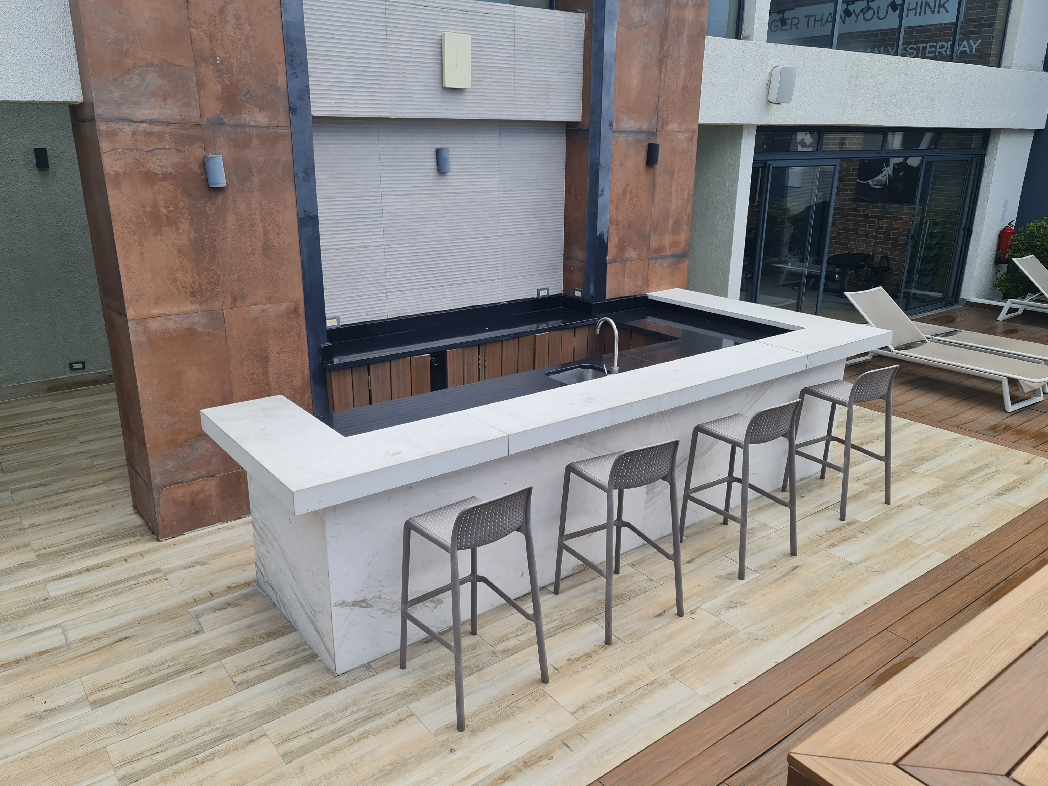 apartamentos - Venta y Alquiler de Mirador Sur 6