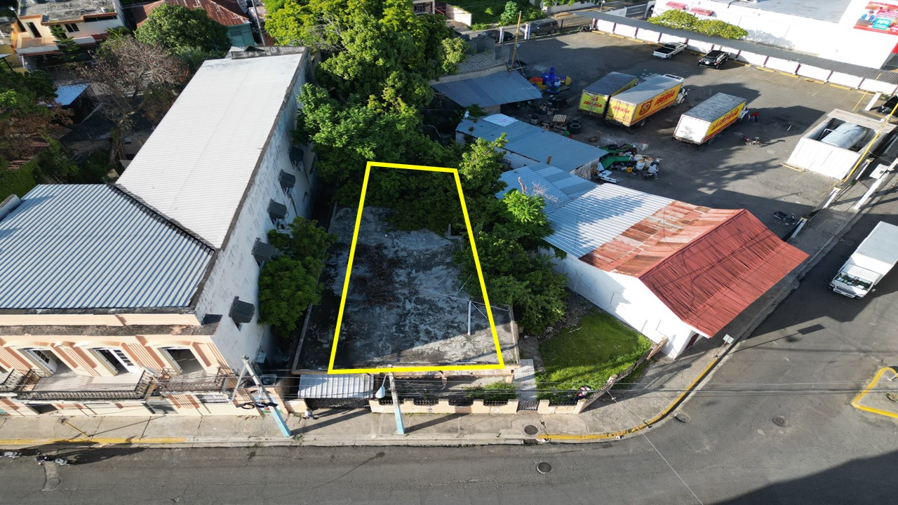 casas - Se vende  Propiedad  en el Centro de San Pedro  1