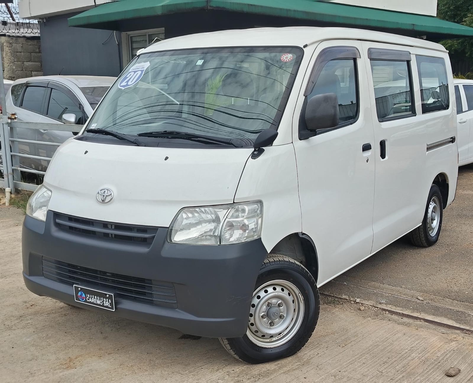 jeepetas y camionetas - TOYOTA TONW ACE 2020