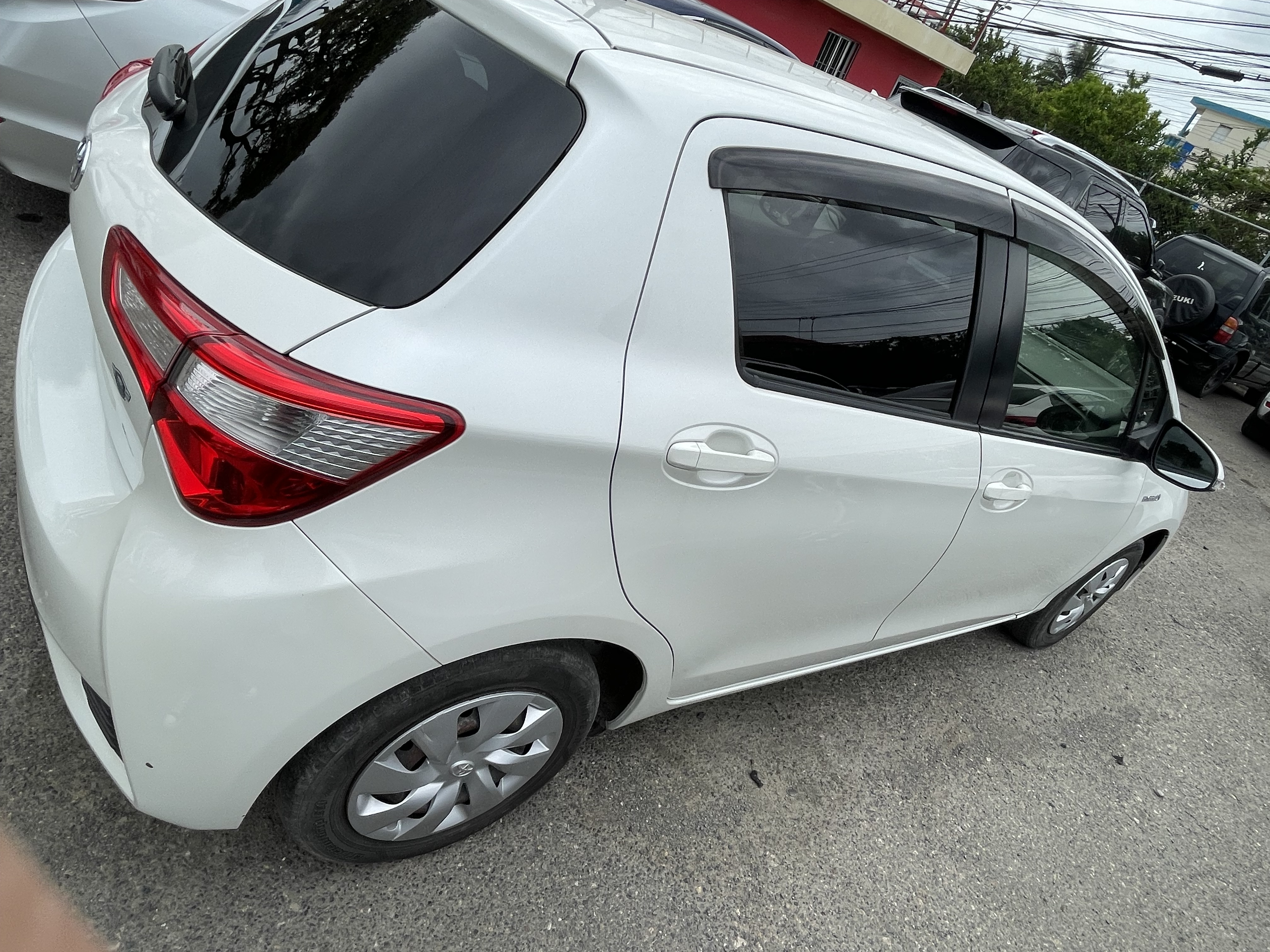 jeepetas y camionetas - Toyota VITZ FWD 2018 Nuevo 10d10  5