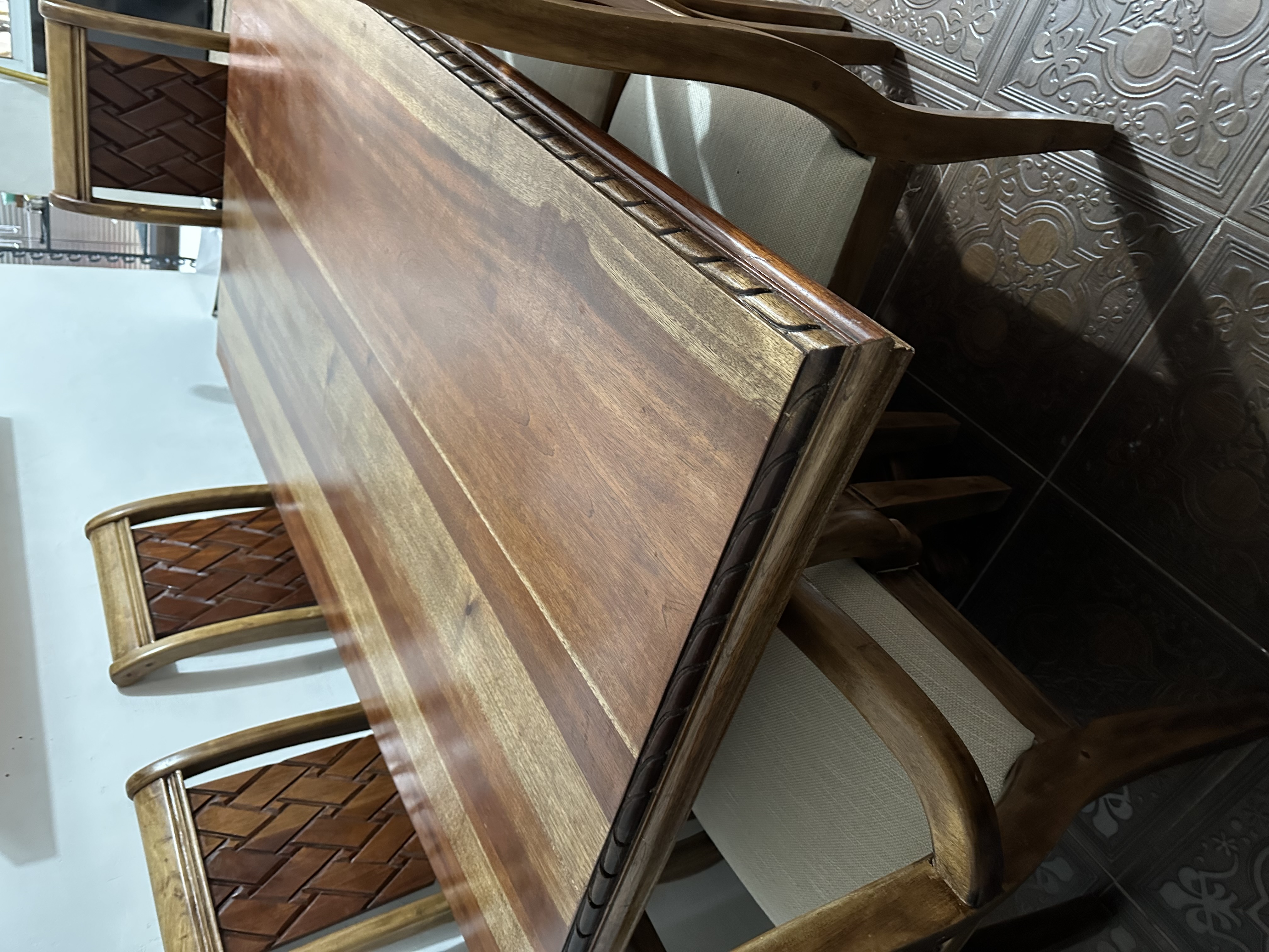 muebles y colchones - Comedor en caoba Regálale a mamá 50,0000  1