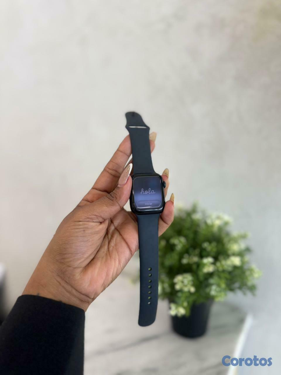 otros electronicos - APPLE WATCH SE 2DA GENERACION 44mm + SU CARGADOR 