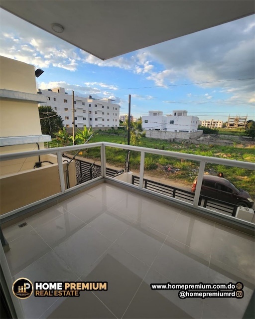 casas - Venta de casa de lujo en la autopista de san Isidro Santo Domingo este con patio 7
