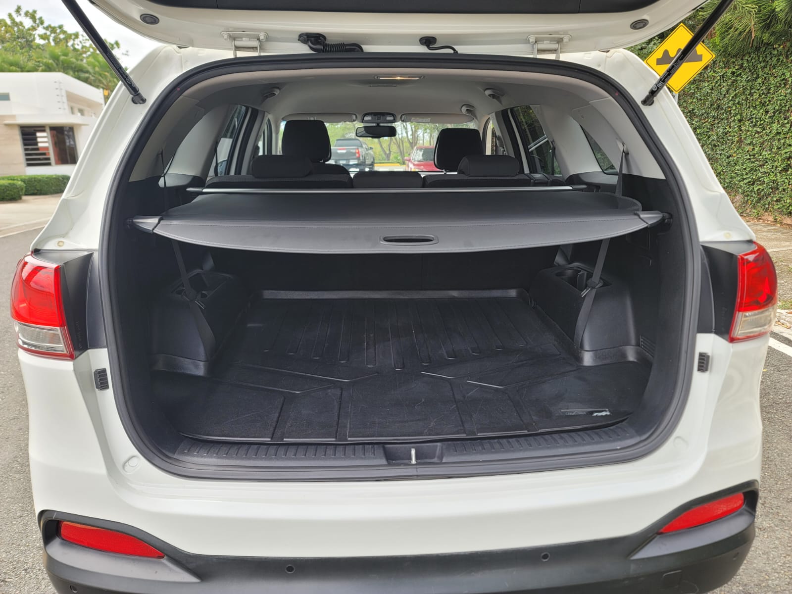 jeepetas y camionetas - SE VENDE KIA SORENTO 2017 2