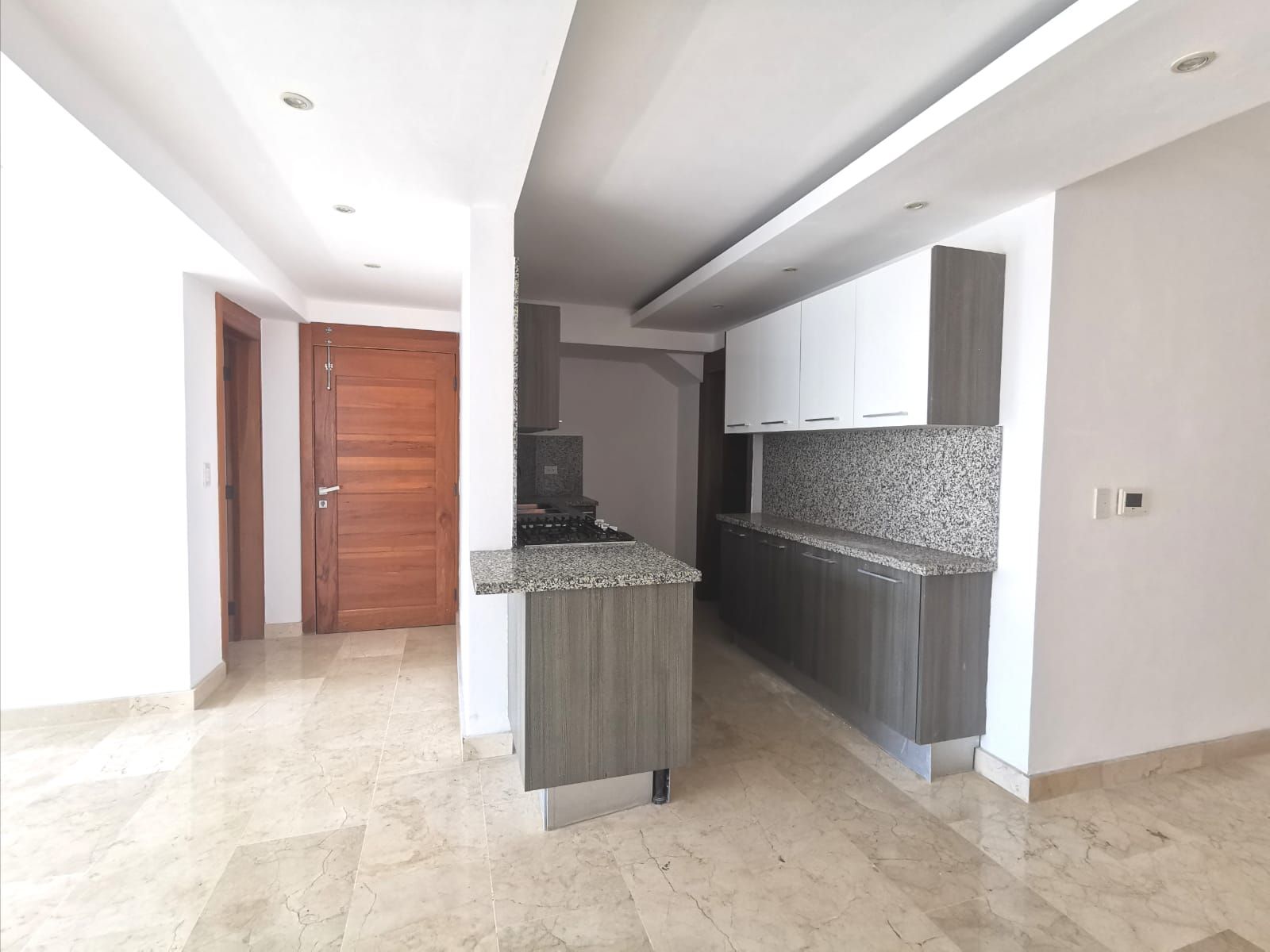apartamentos - Se vende apartamento en Bella Vista 6
