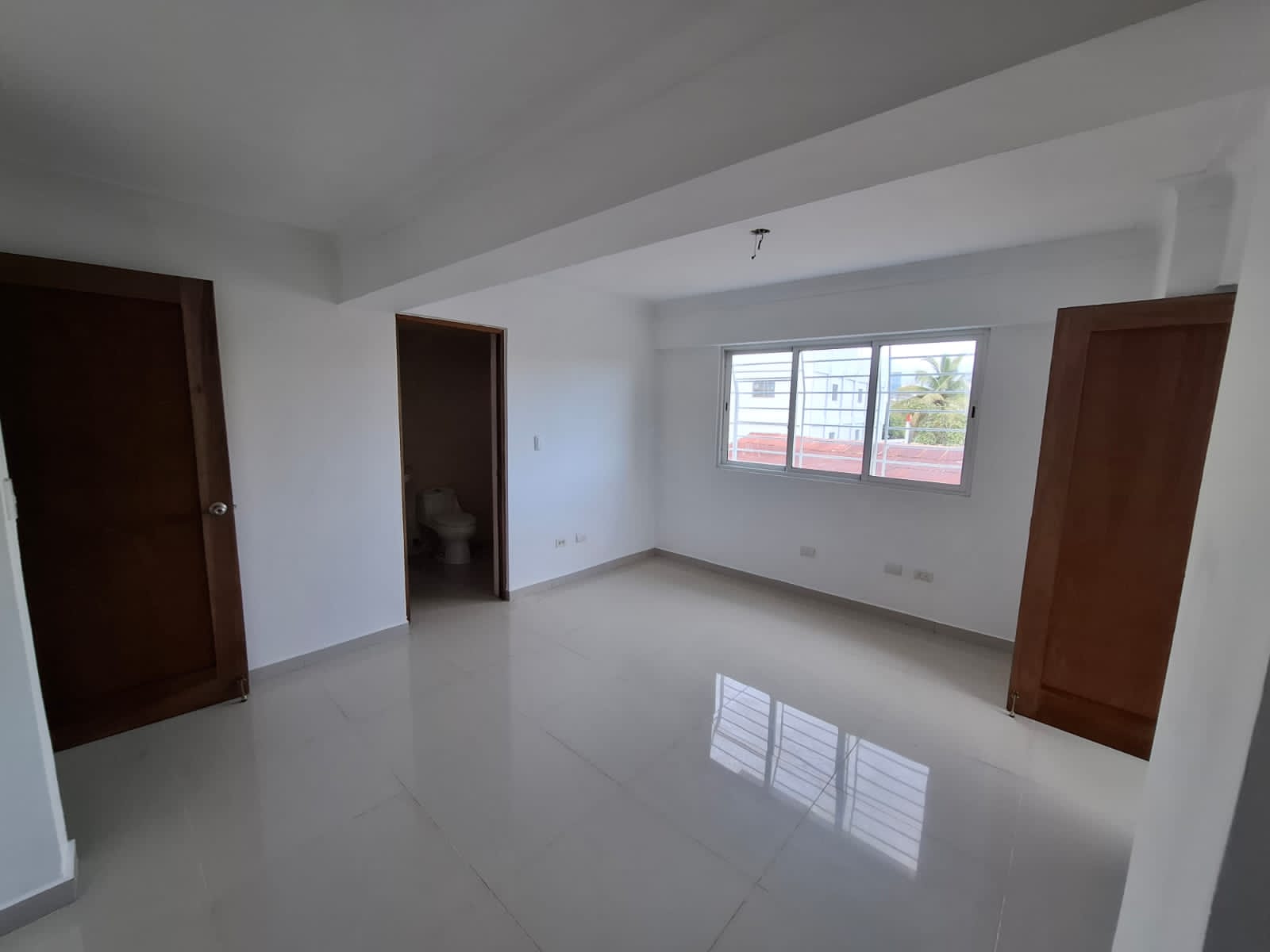apartamentos - Vendo apto. Casi nuevo, Quisqueya