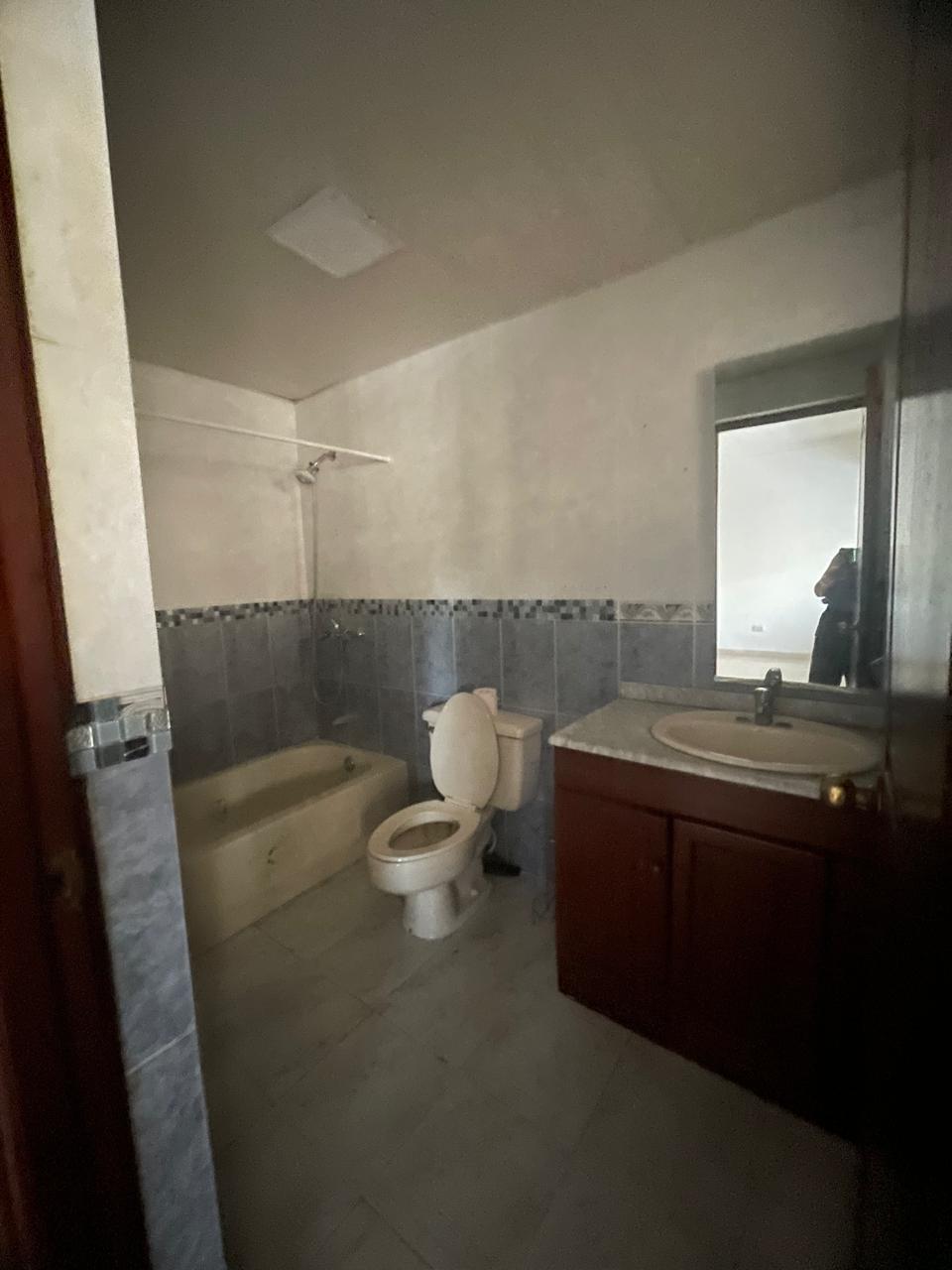 apartamentos - Apartamento 3 habitaciones 3 baños 2 parqueos clasico en Ensanche Naco!! 9