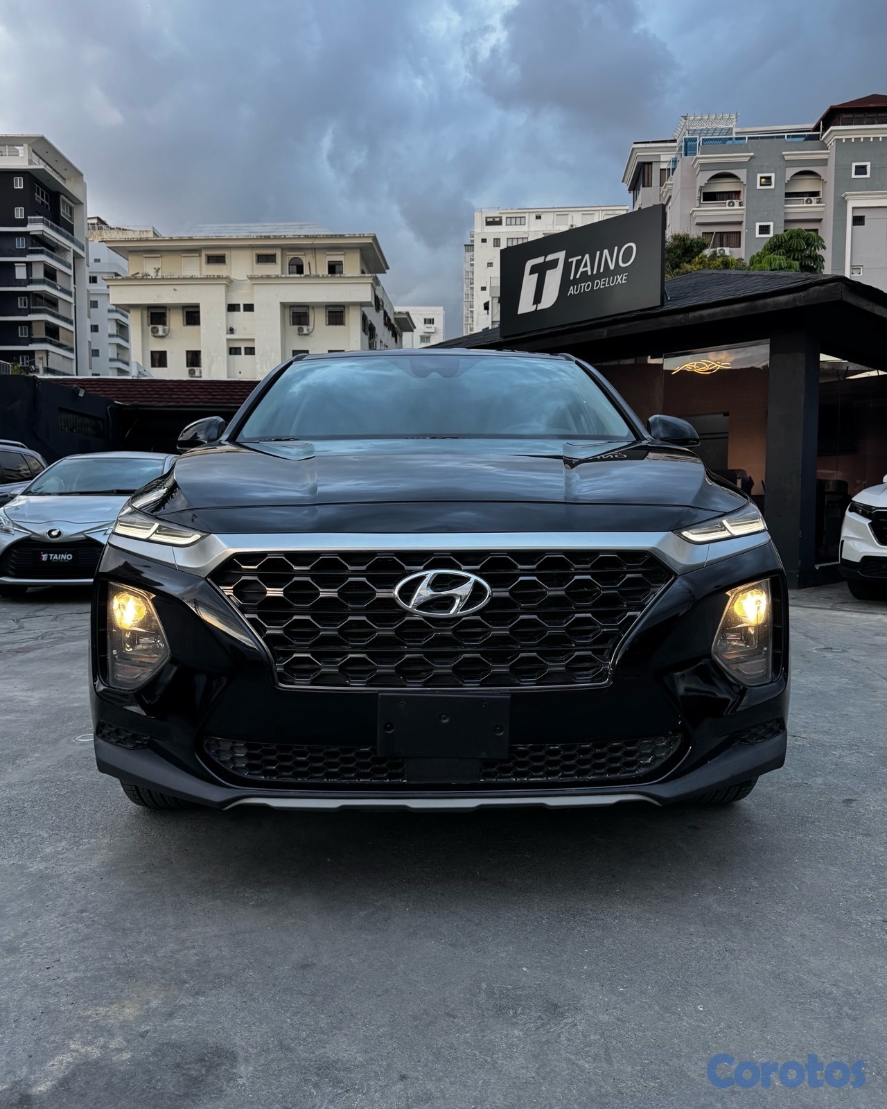 jeepetas y camionetas - Hyundai Santa Fe SE 2020 2