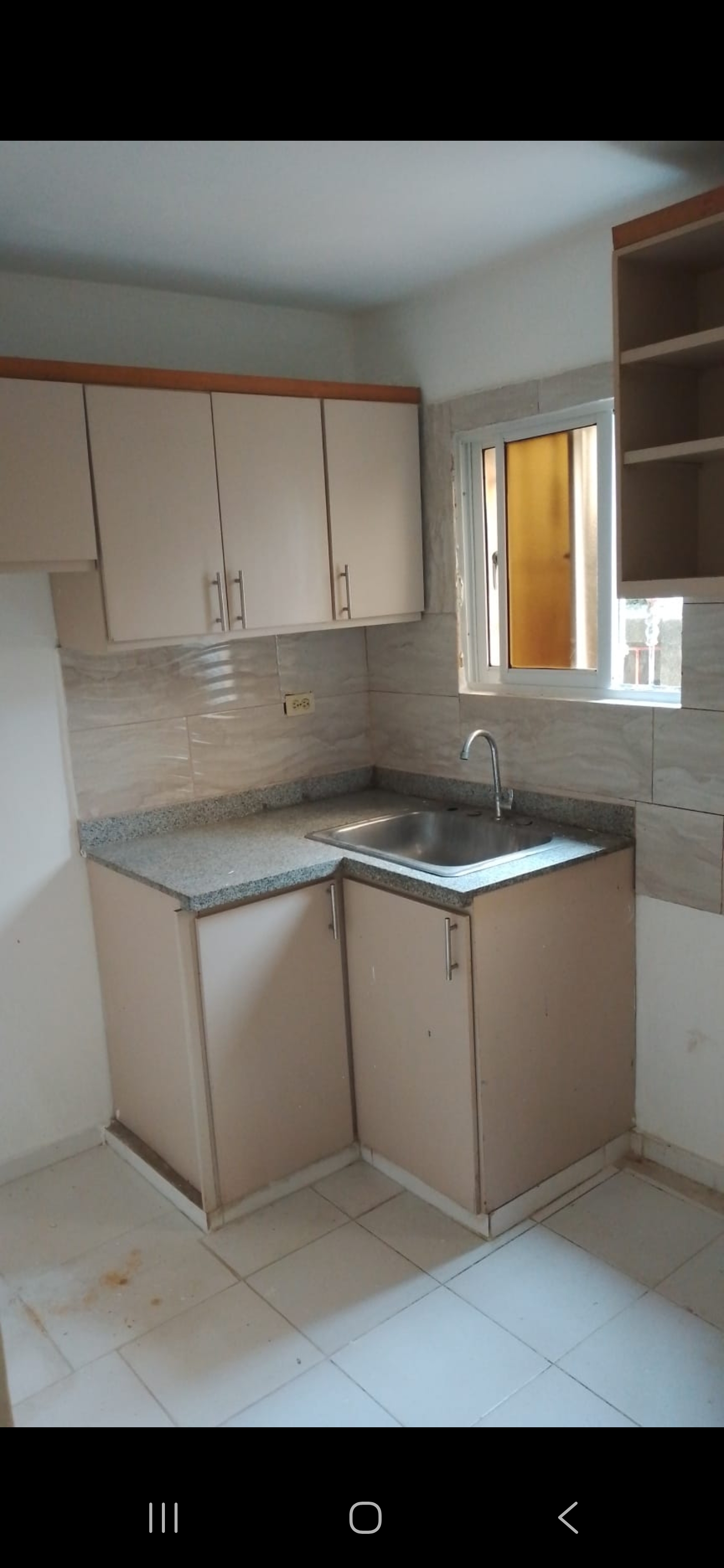 casas -  🏠 Alquiler de Casa de 2 Niveles con 3 Habitacion 1