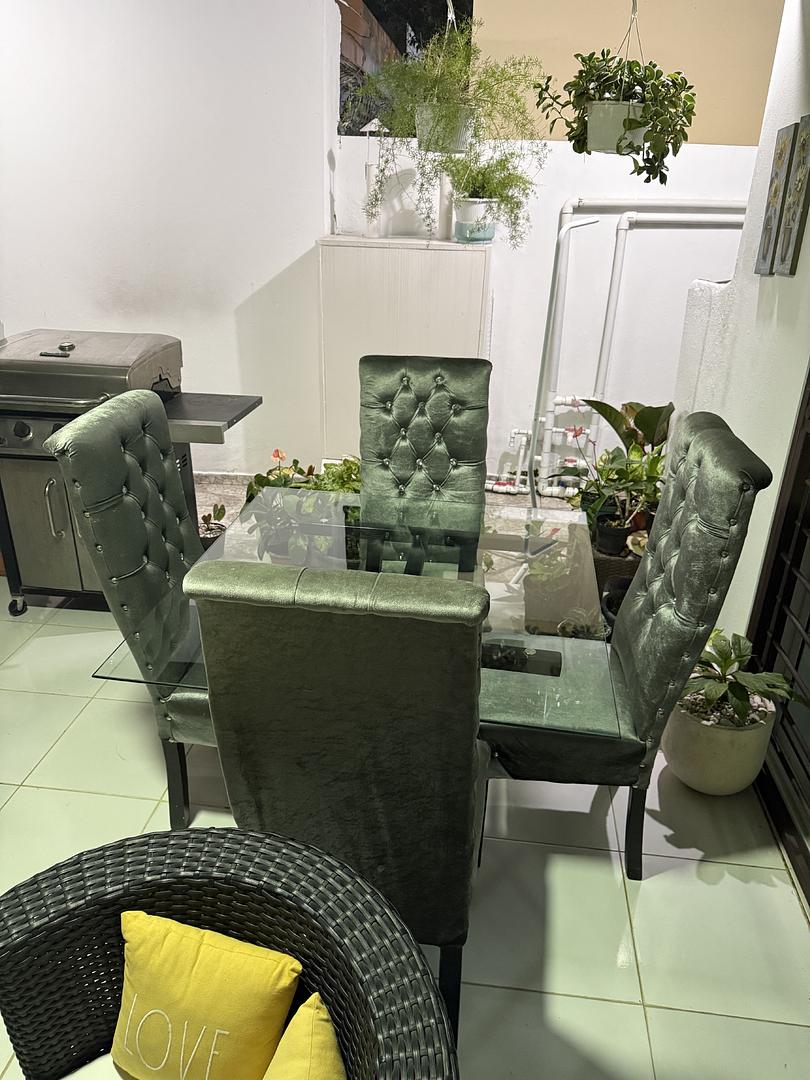 muebles y colchones - Juego de comedor  1