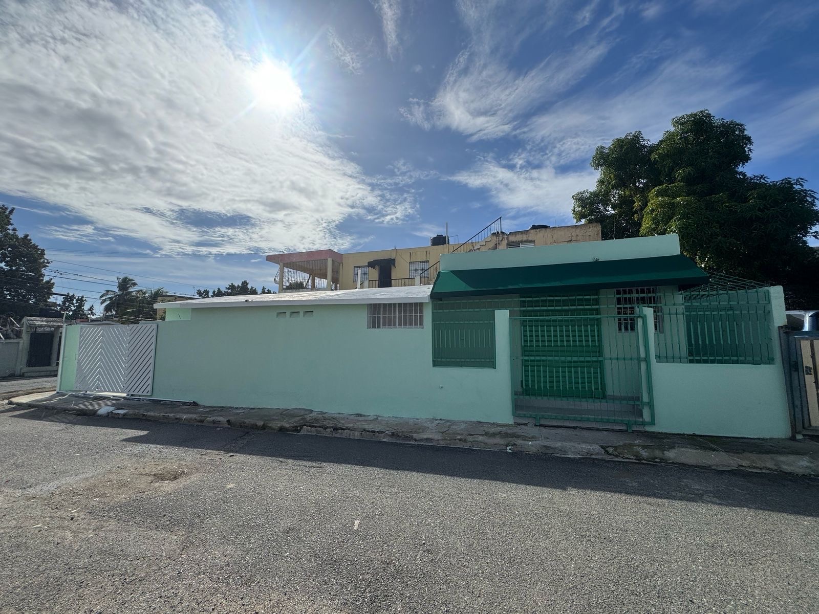 casas - venta de casa en invivienda zona oriental santo Domingo este  3