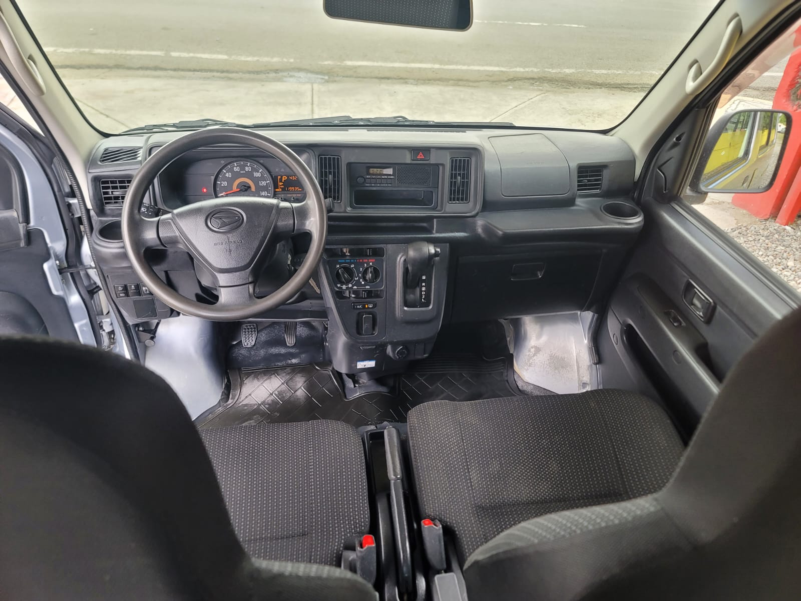carros - Daihatsu Hijet Minivan 2020