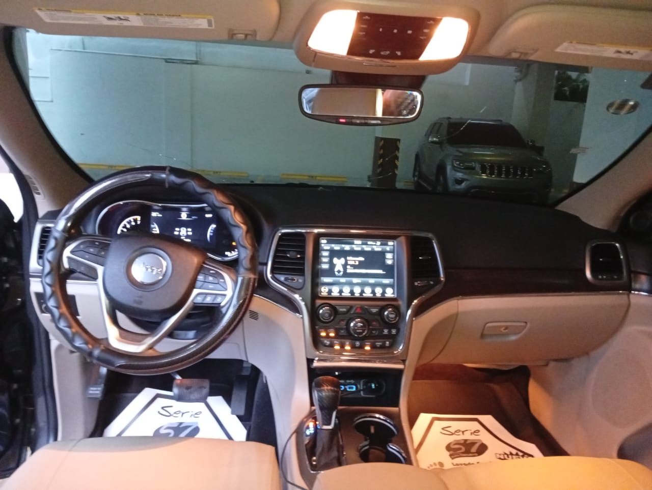 jeepetas y camionetas - Jeep Grand Cherokee Limited 2018 3