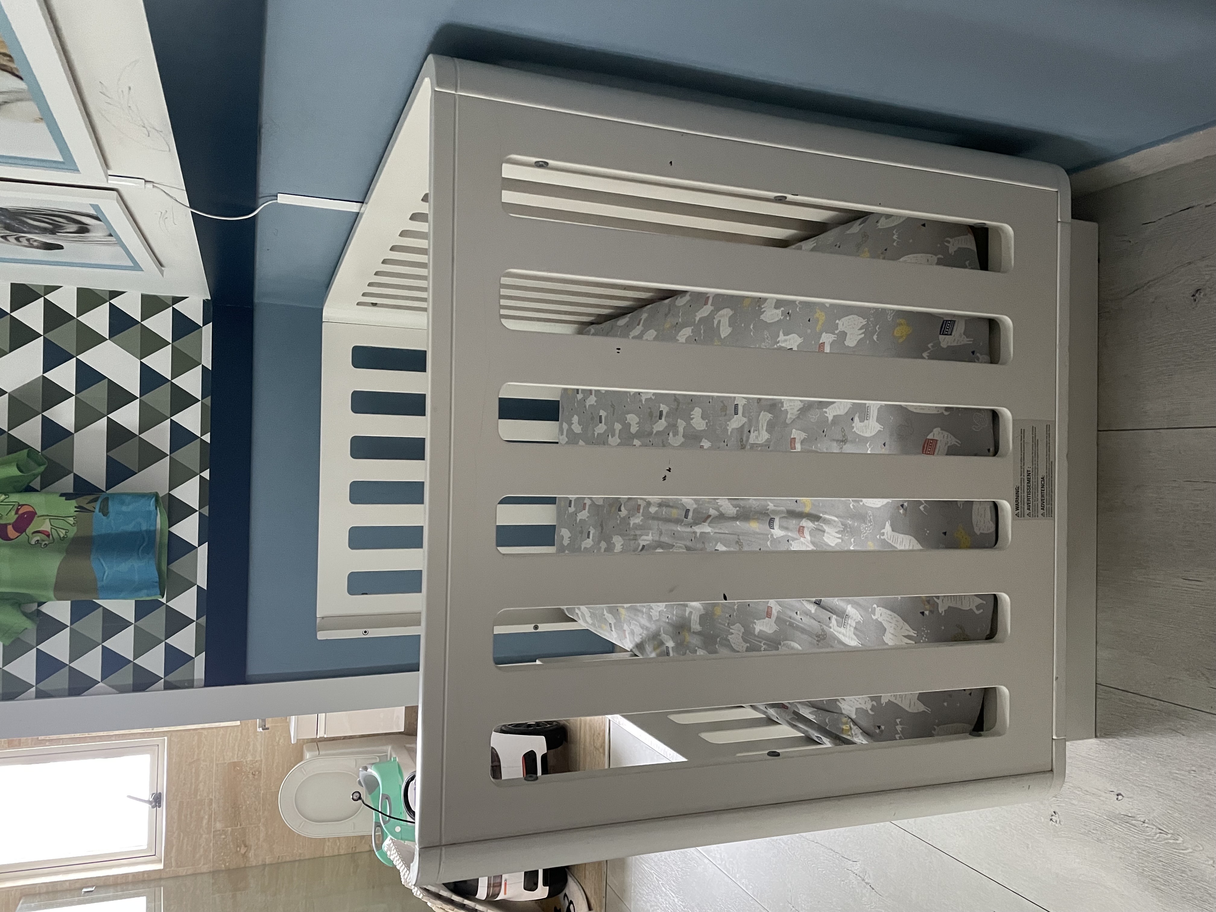muebles - Cuna + Colchon Convertible en Camita con Baranda 2