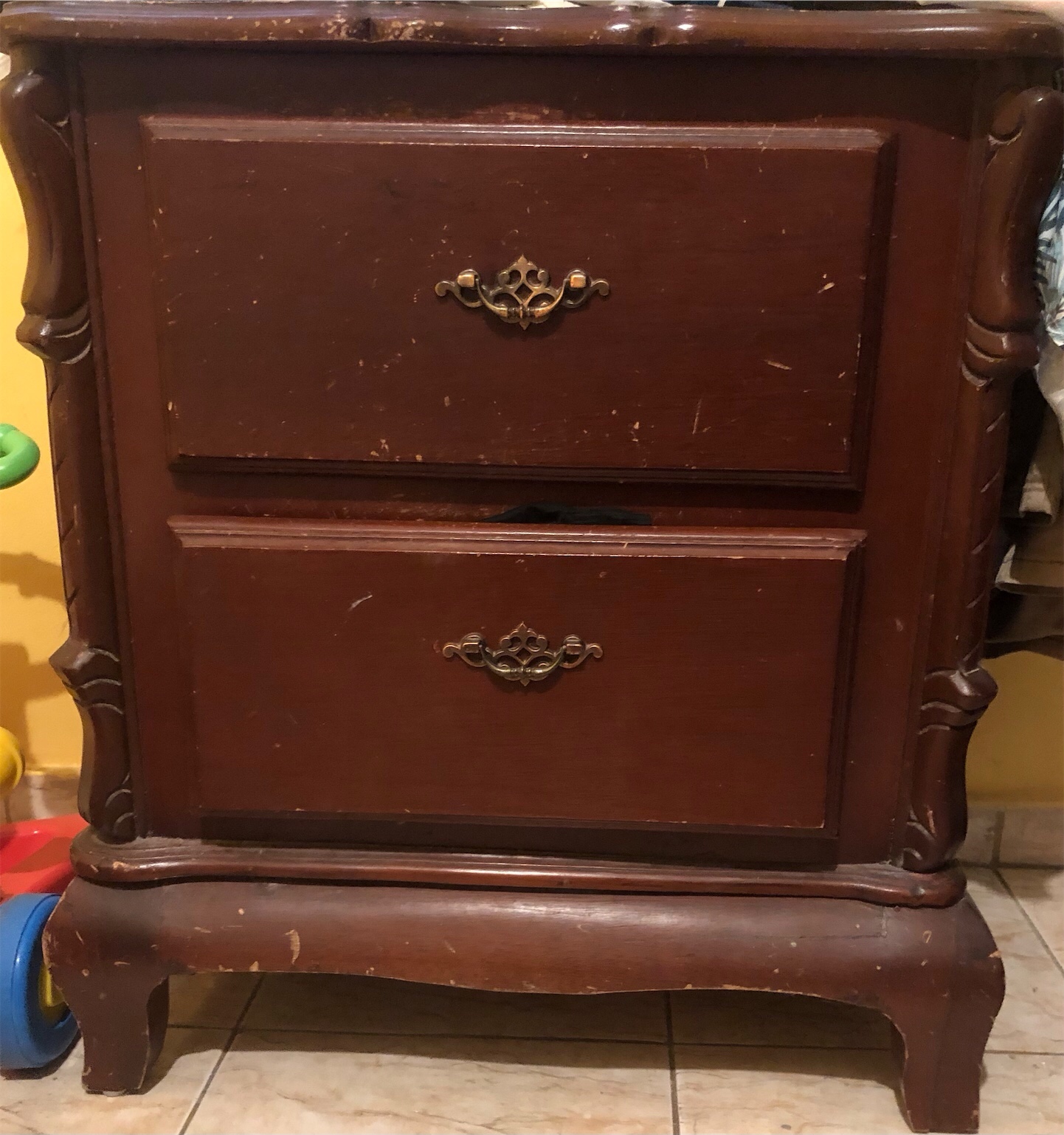 muebles y colchones - Venta de Gavetero y mesas de noche  2