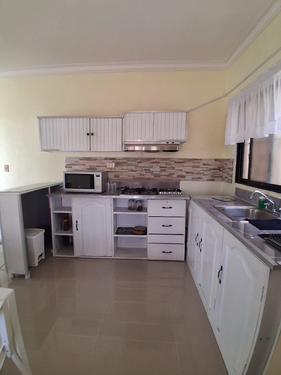 casas - Casa en 2do nivel Amueblada Prado Oriental 700 US$ 5