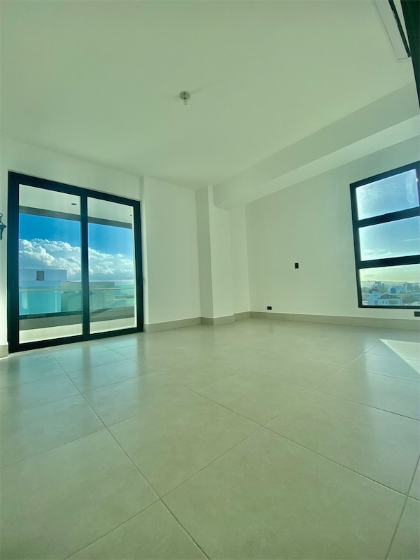 apartamentos - Apartamento de venta en piso alto en La Esmeralda 1