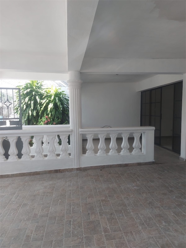 casas -  casa en la autopista de san Isidro residencial los maestro  1