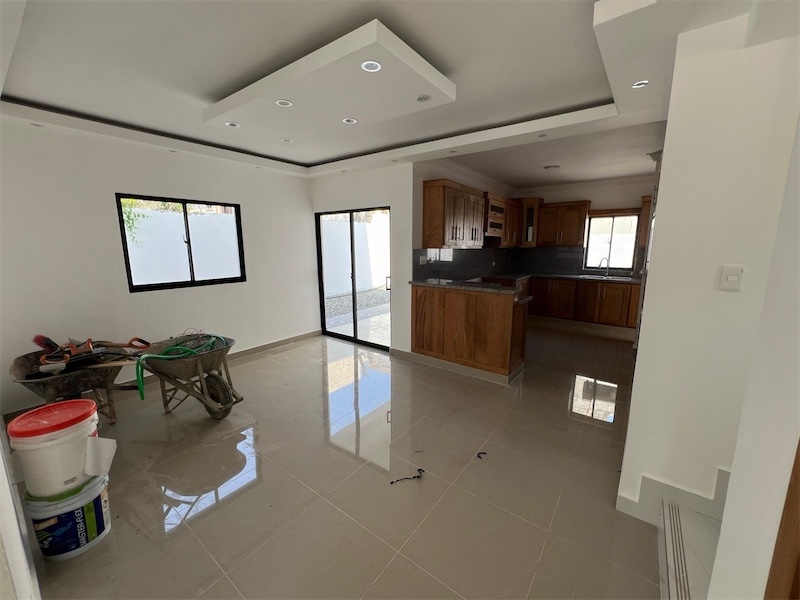 casas - Venta de casa en la autopista de san Isidro prado oriental Santo Domingo  1