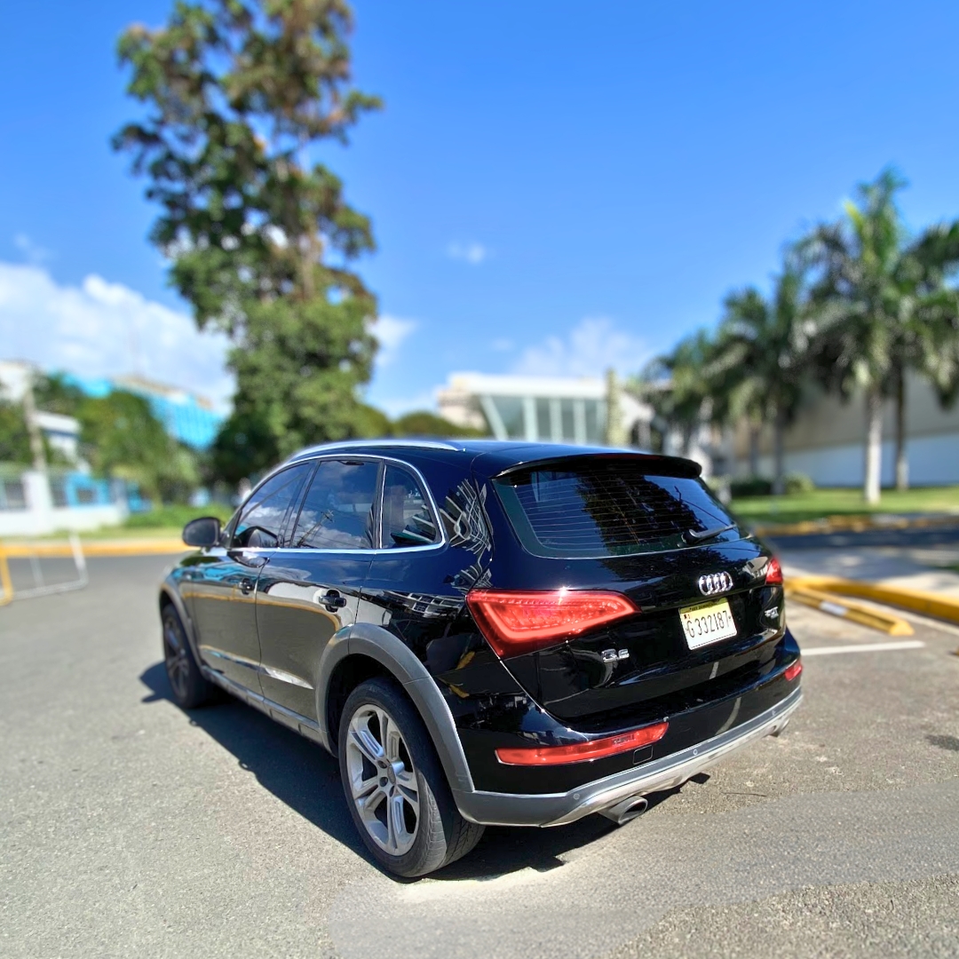 jeepetas y camionetas - AUDI Q5 TFSI 3.0T Quattro Prestige 5